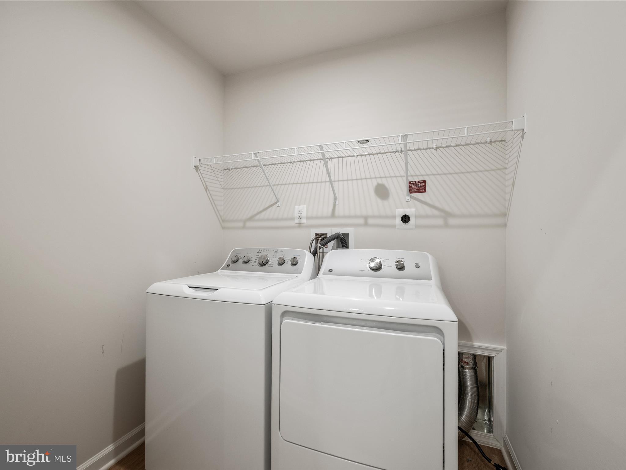 STONE SPRING - Residential