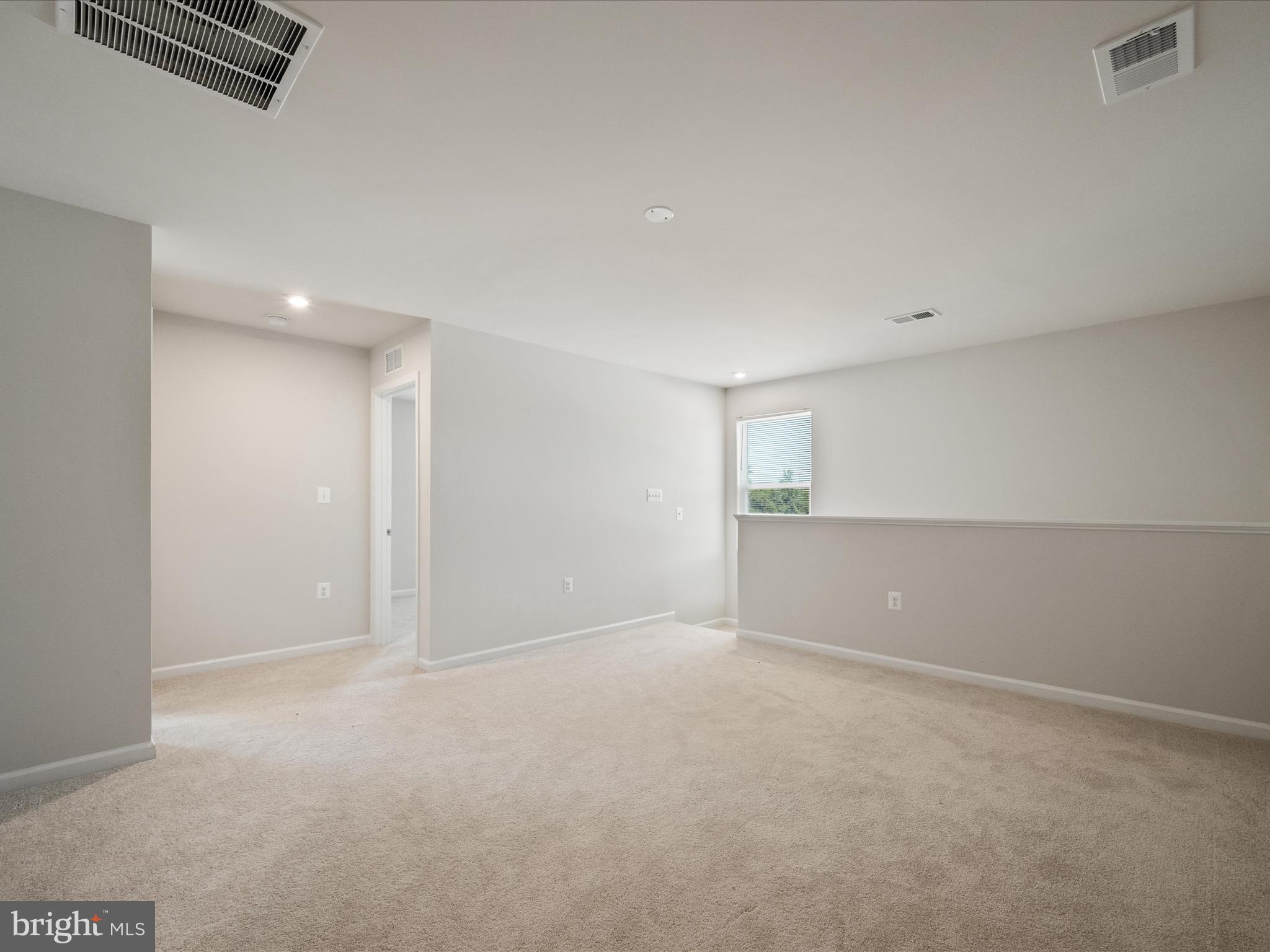 STONE SPRING - Residential