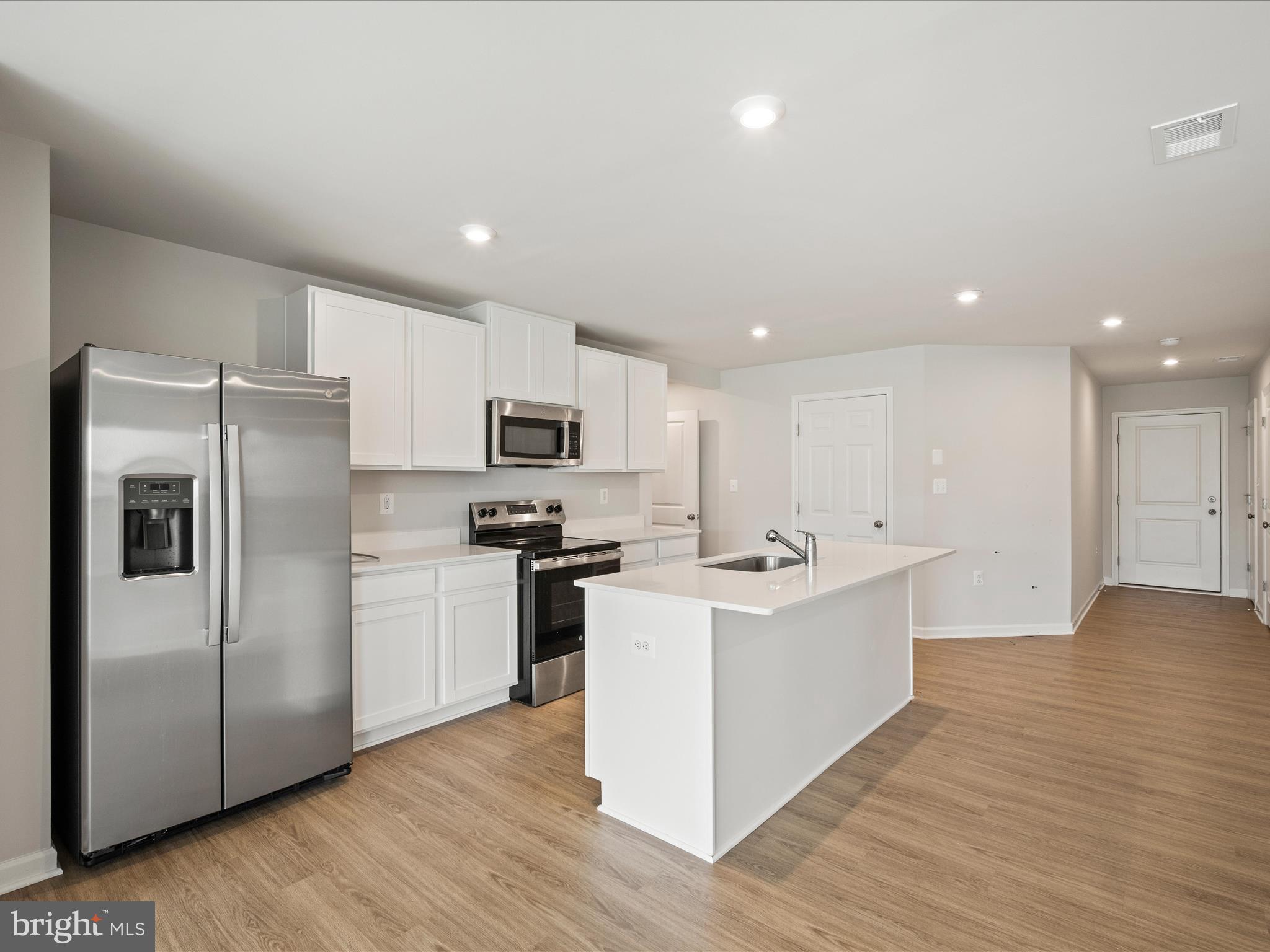 STONE SPRING - Residential