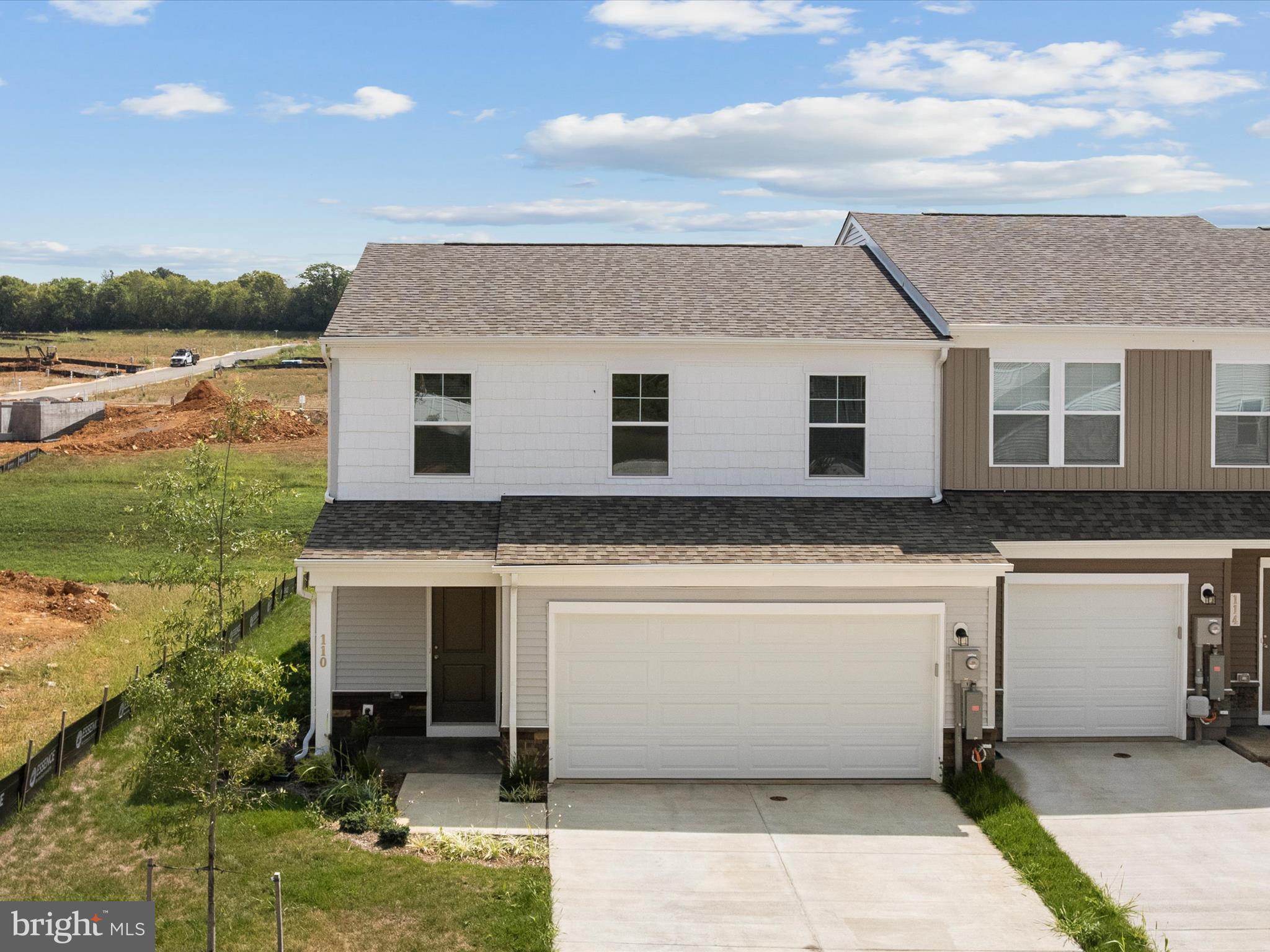 STONE SPRING - Residential