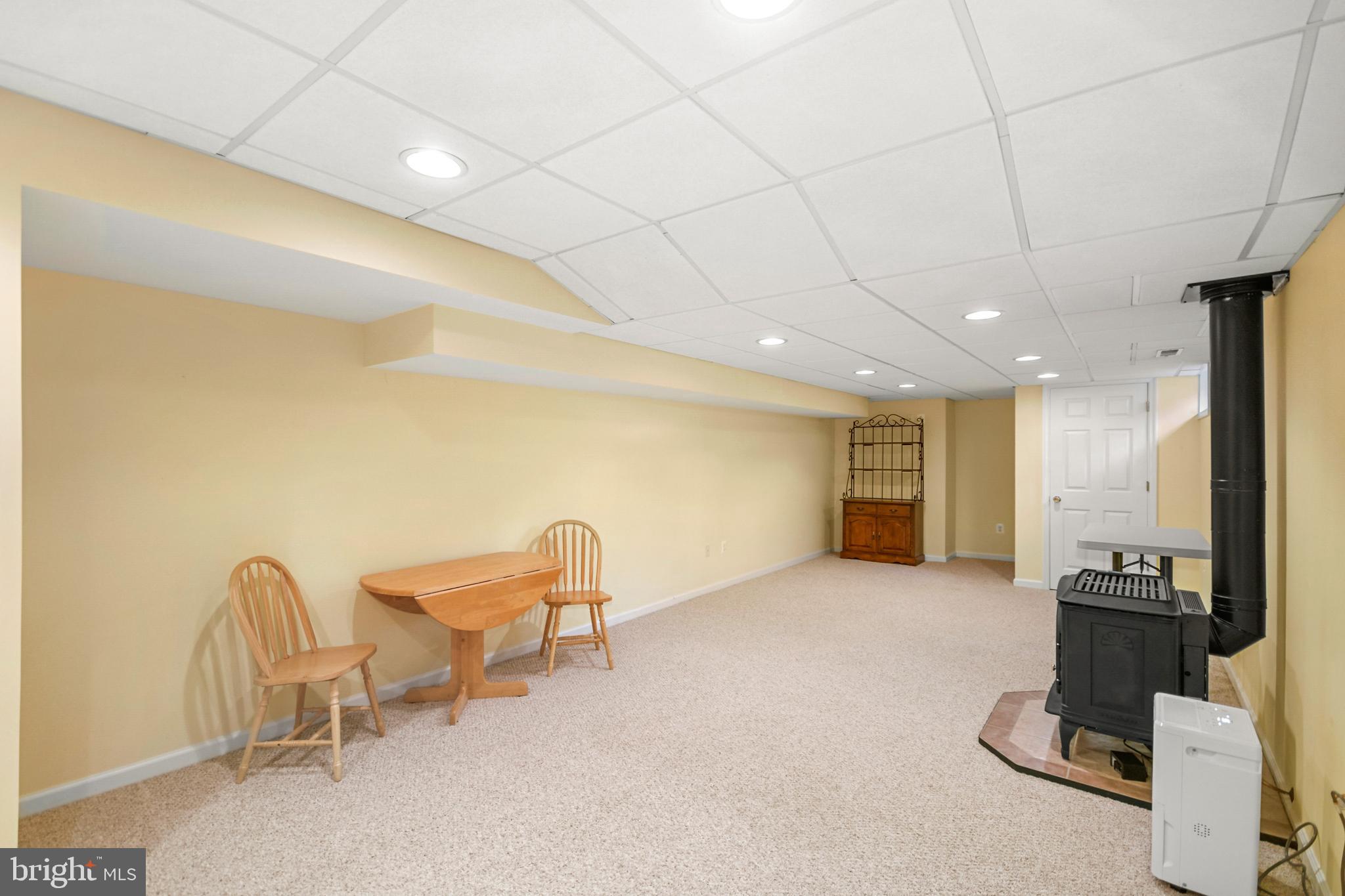 FOXFIELD AT MIDDLETOWN - Residential