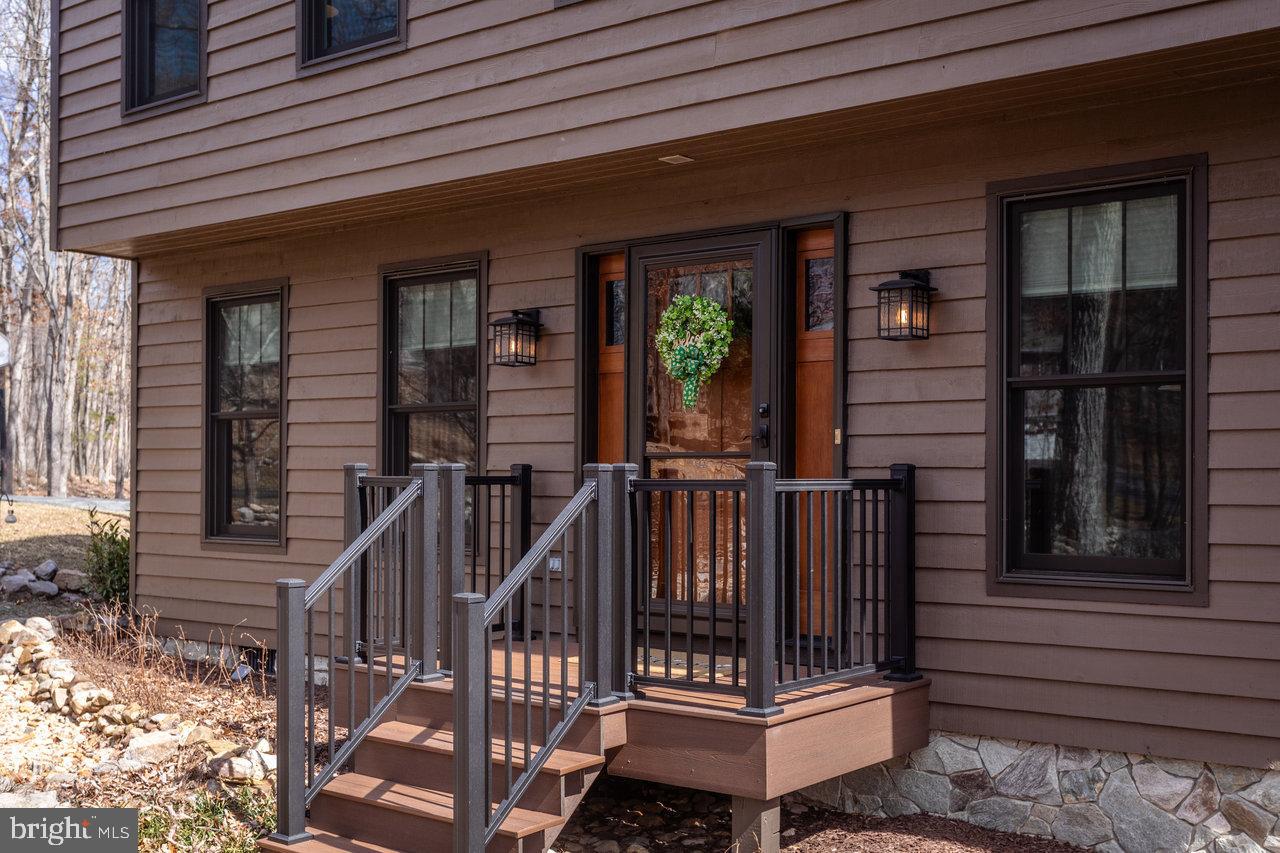 216 PINEY LANE