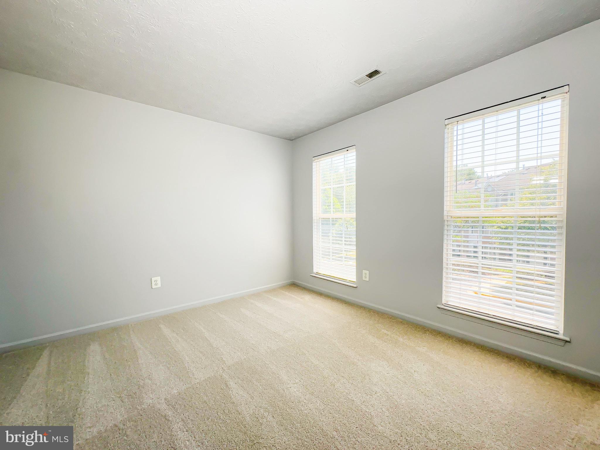 COVINGTON - Residential