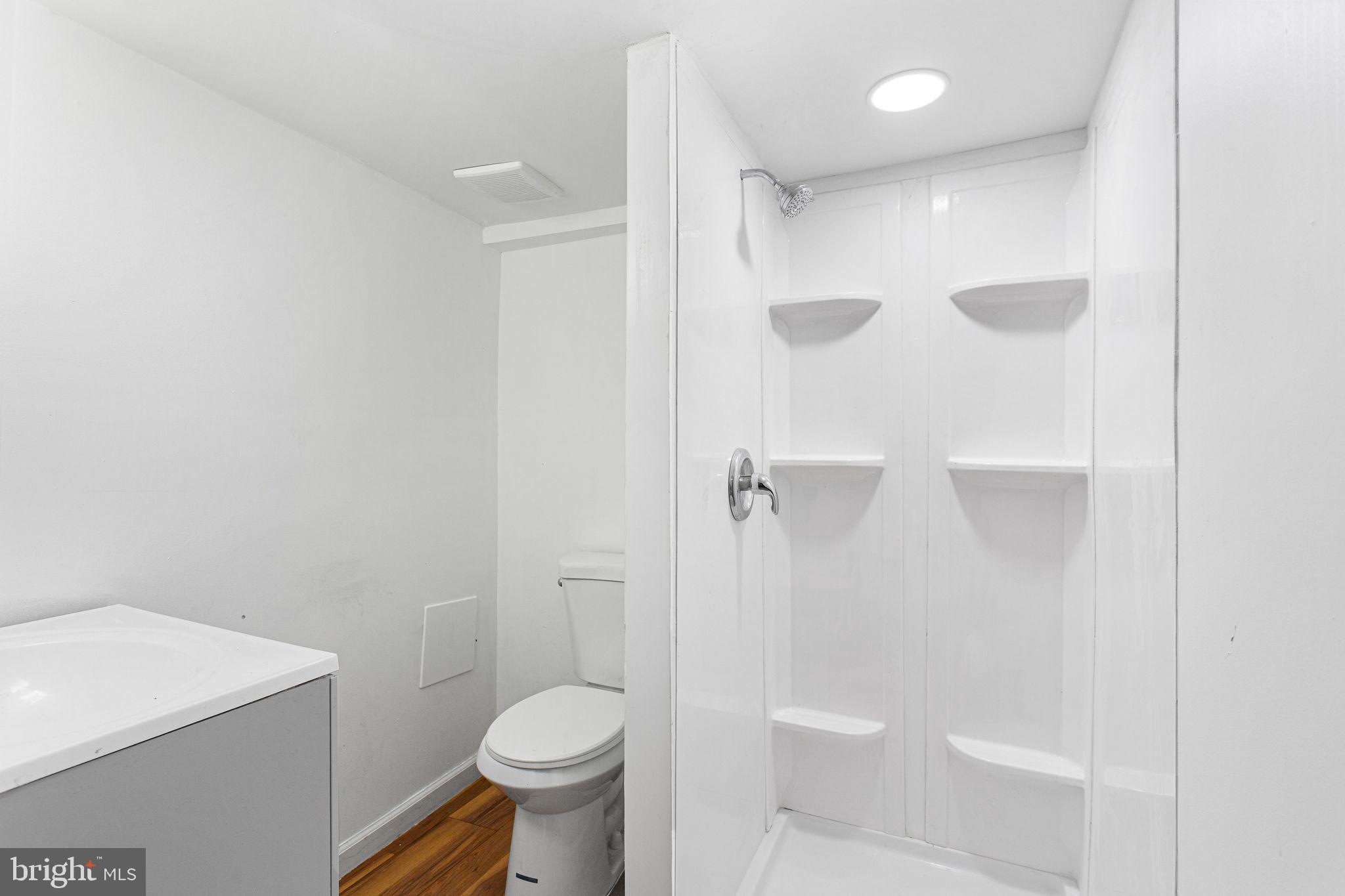 EASTWICK - Residential