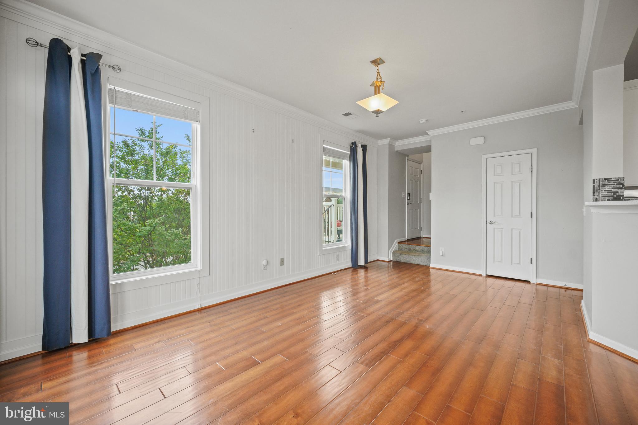 EAST GATE 3 CONDOMINIUM - Residential Lease