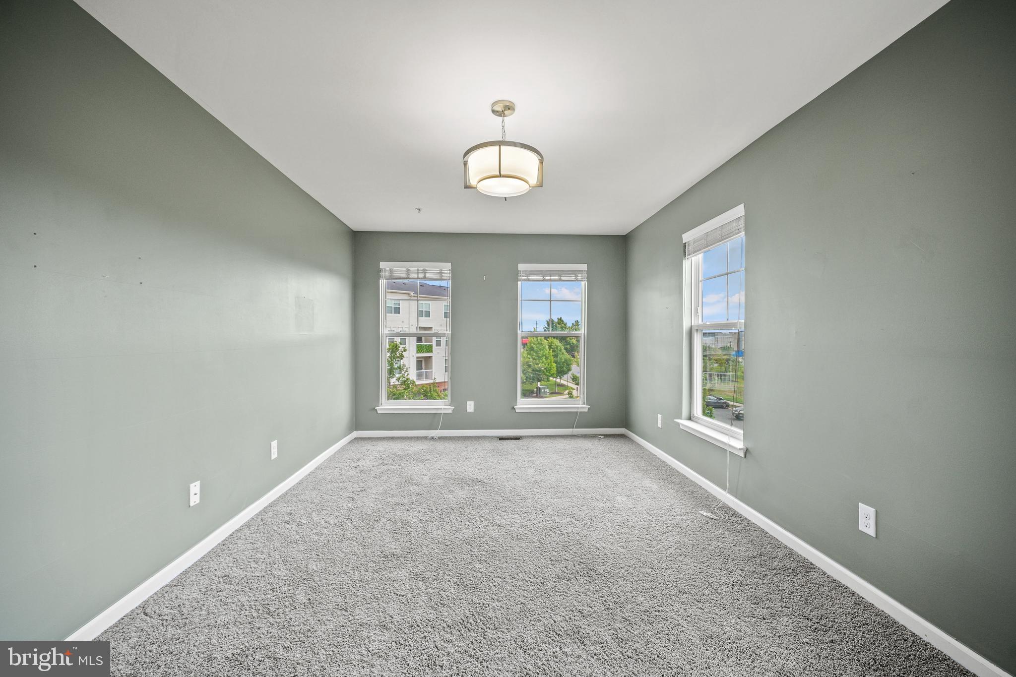 EAST GATE 3 CONDOMINIUM - Residential Lease