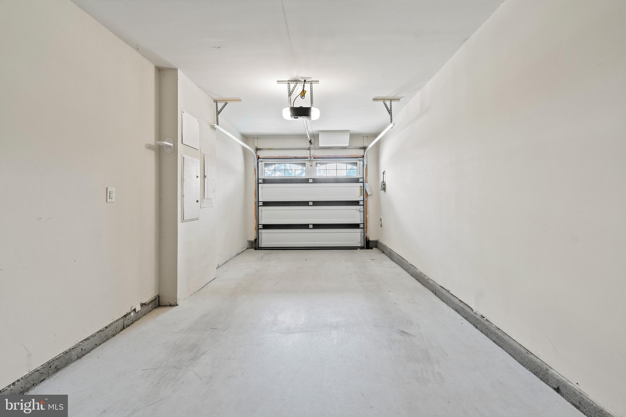 EAST GATE 3 CONDOMINIUM - Residential Lease