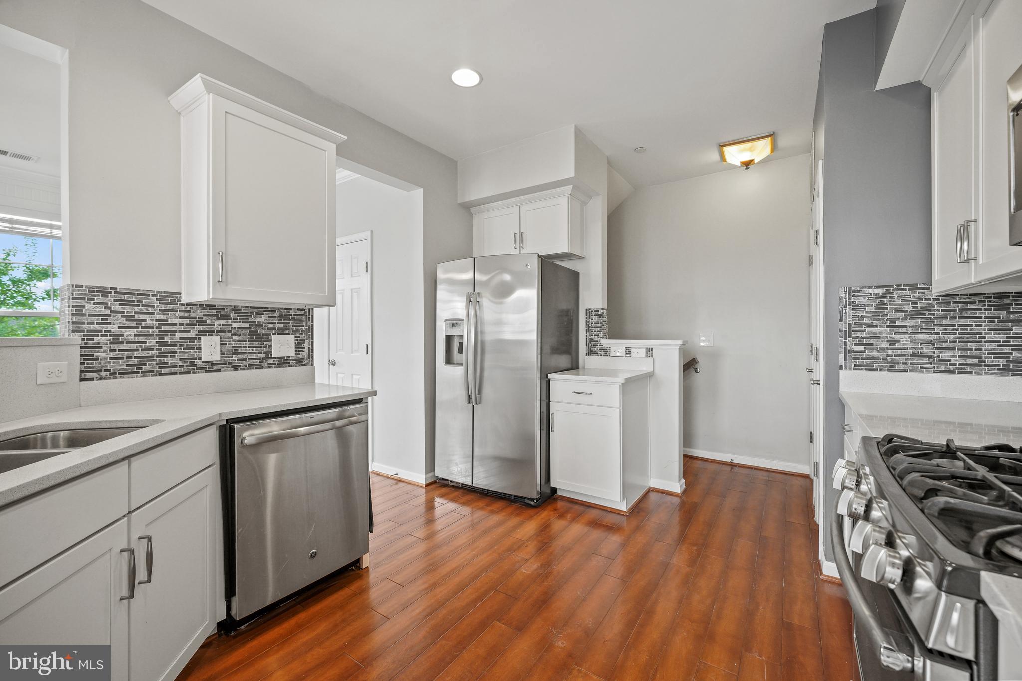 EAST GATE 3 CONDOMINIUM - Residential Lease