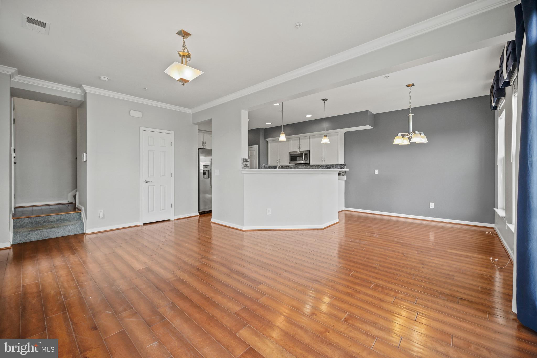 EAST GATE 3 CONDOMINIUM - Residential Lease