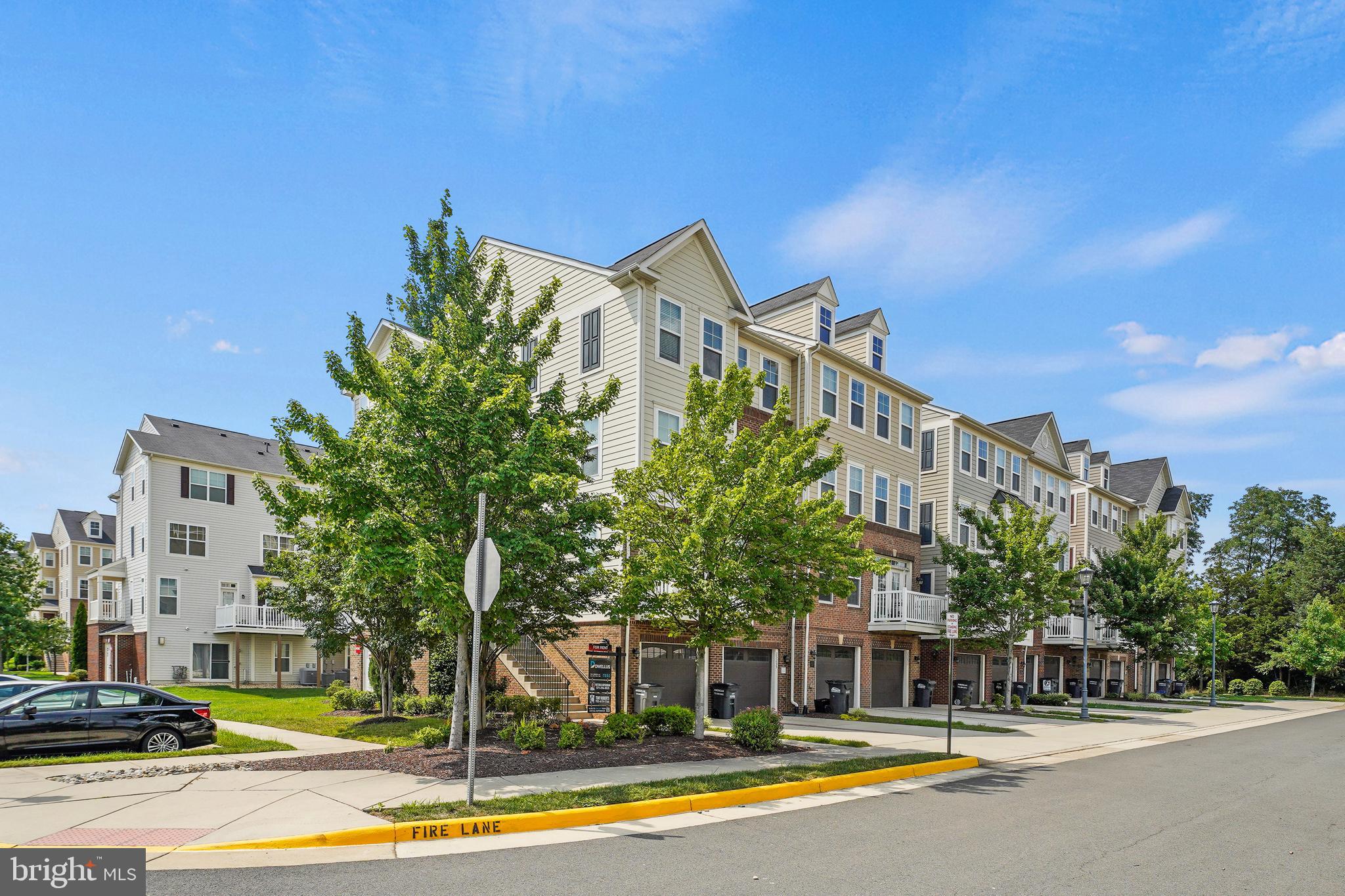 EAST GATE 3 CONDOMINIUM - Residential Lease