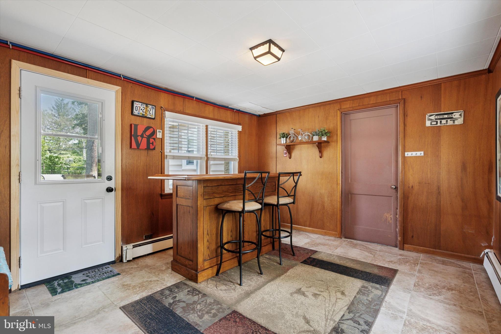 GLENSIDE - Residential