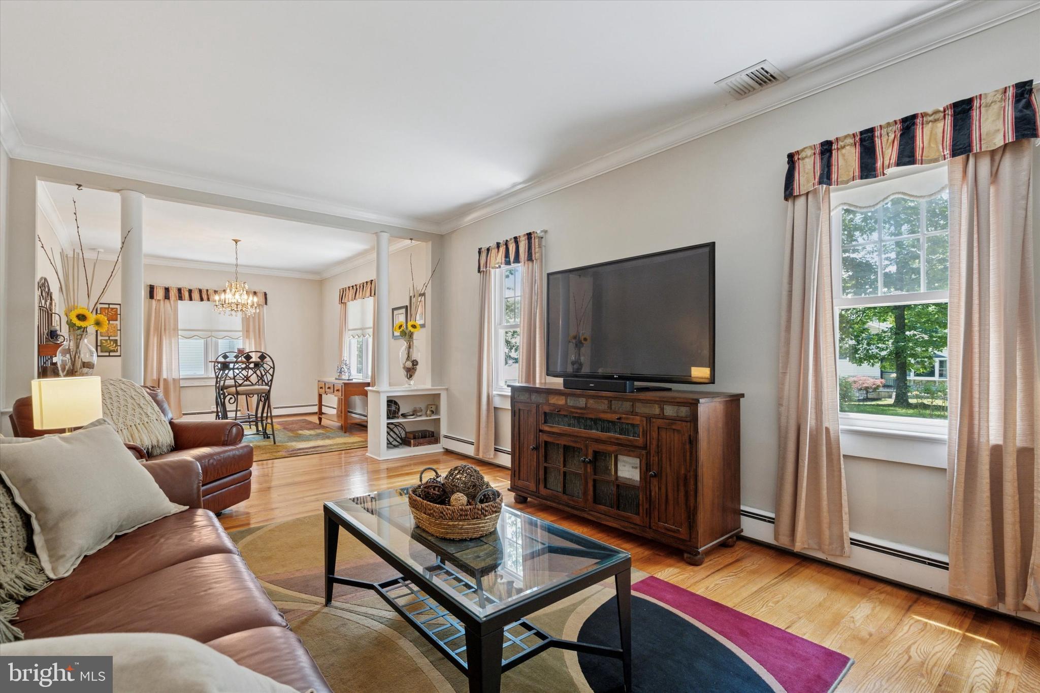 GLENSIDE - Residential