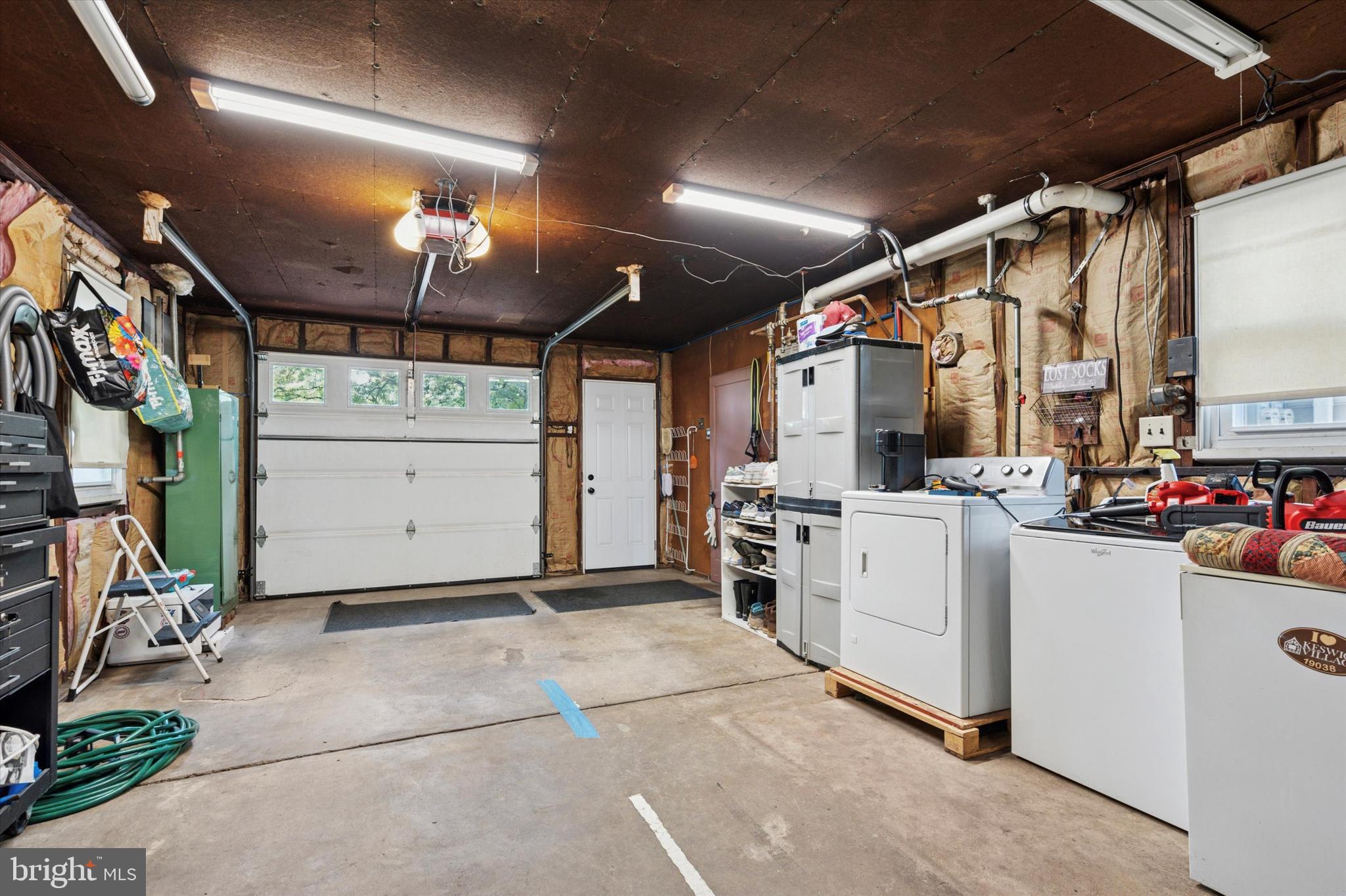 GLENSIDE - Residential