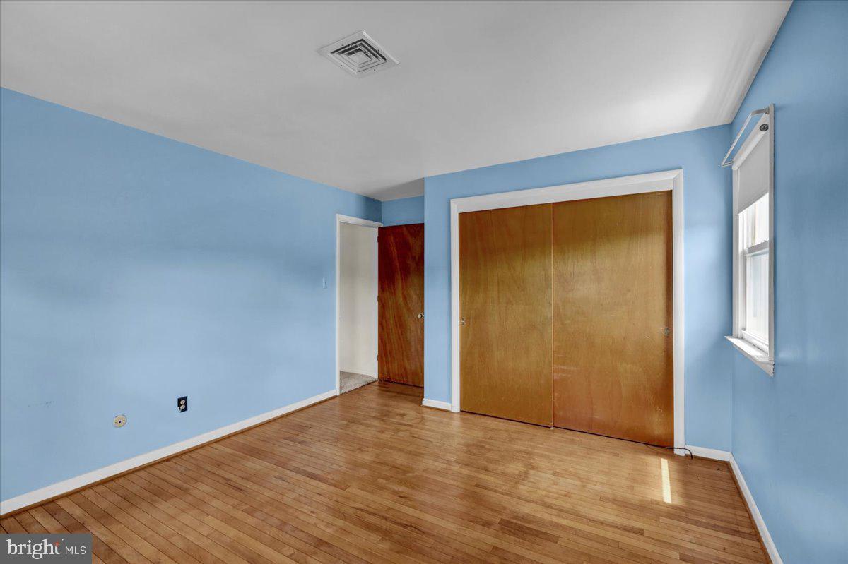 CRESTWOOD - Residential