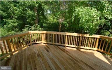 BARDEN OAKS - Residential Lease