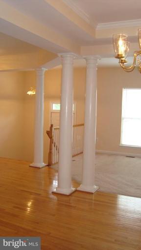 BARDEN OAKS - Residential Lease