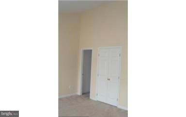 BARDEN OAKS - Residential Lease