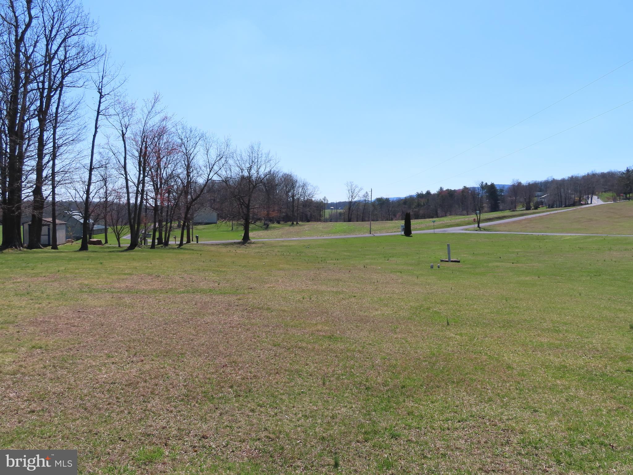 SCHOOL HOUSE VILLAGE - Land