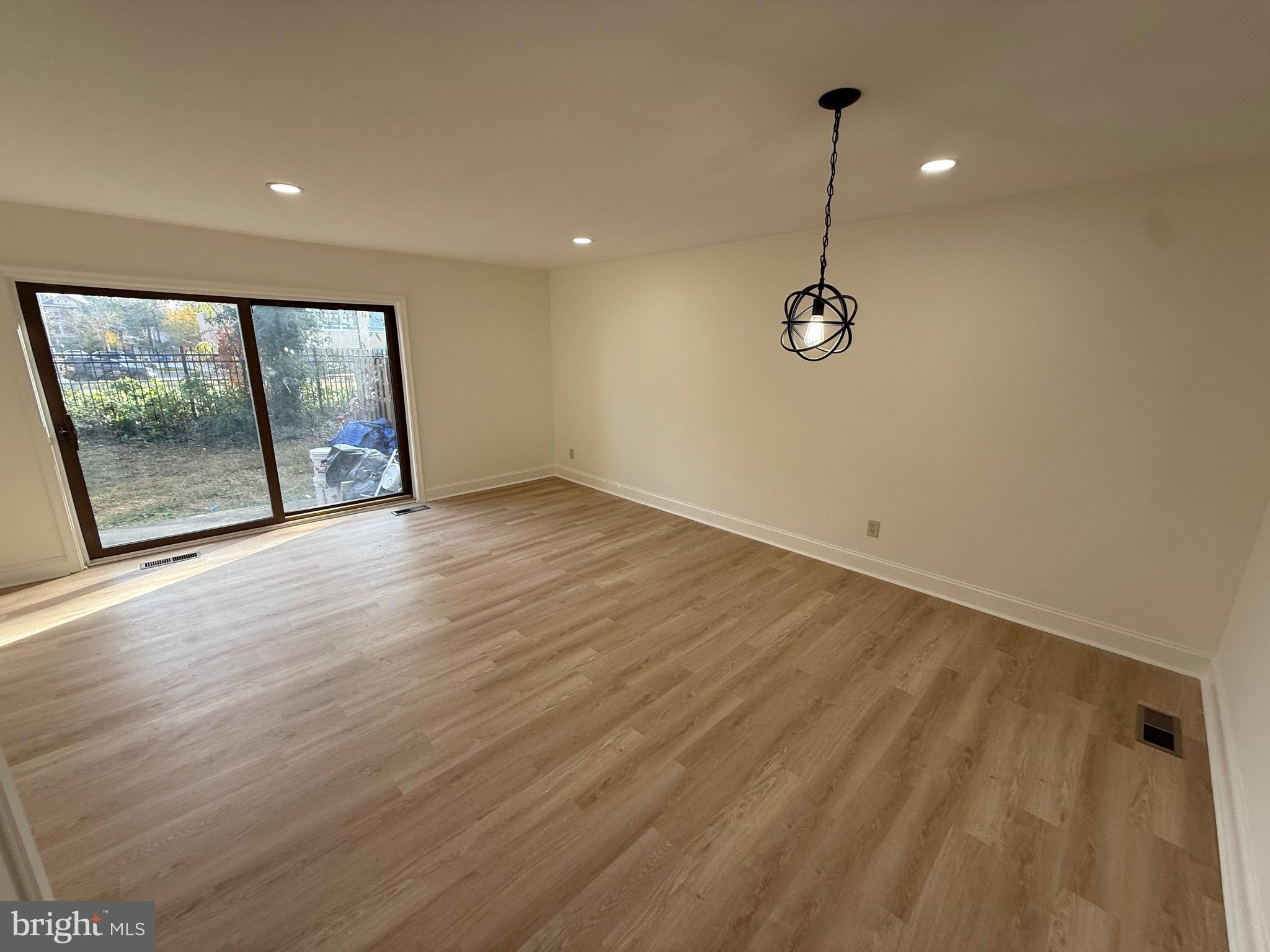 773 WHEELER HILL DRIVE SE 773