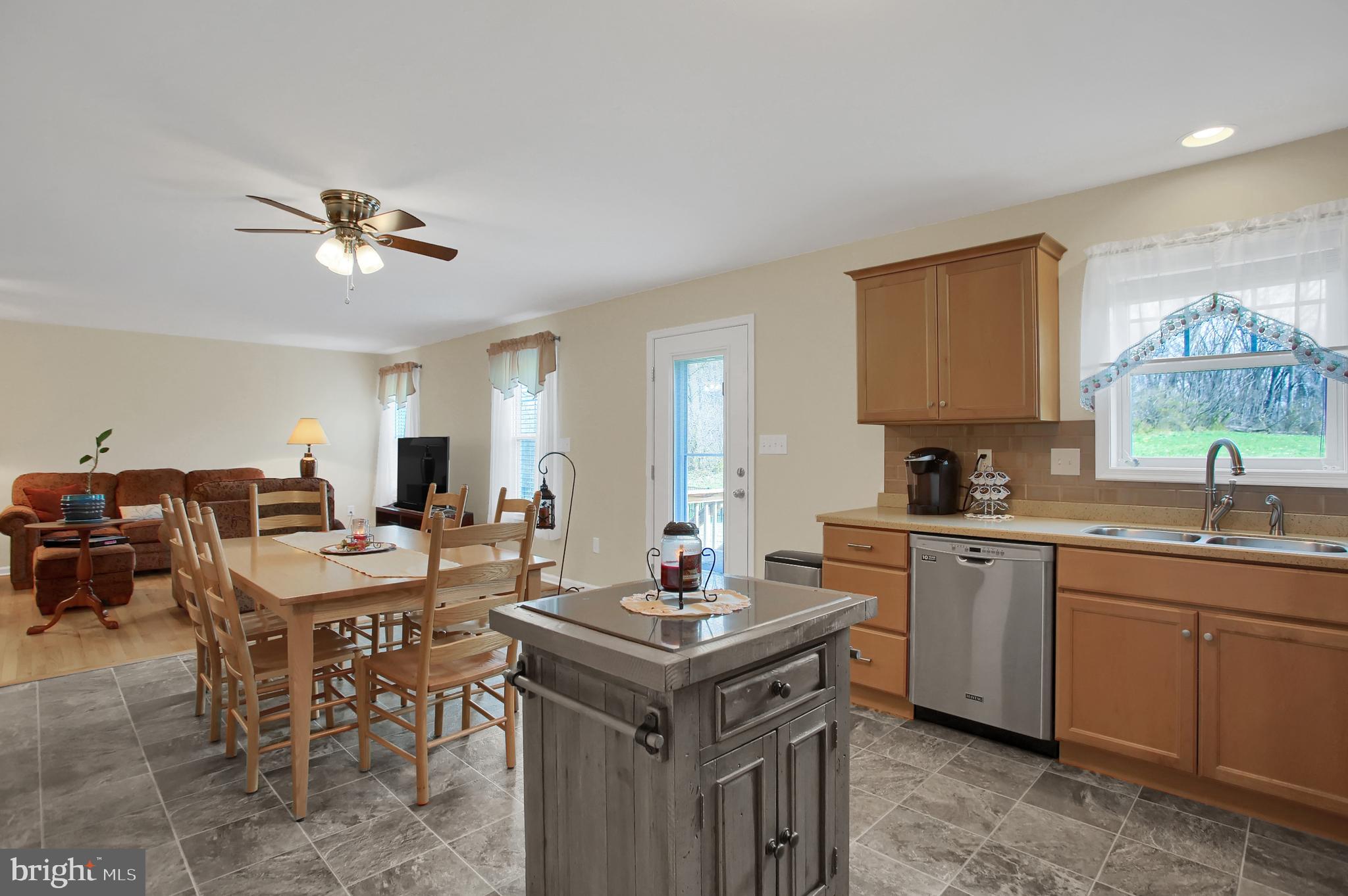 DEERFIELD - Residential