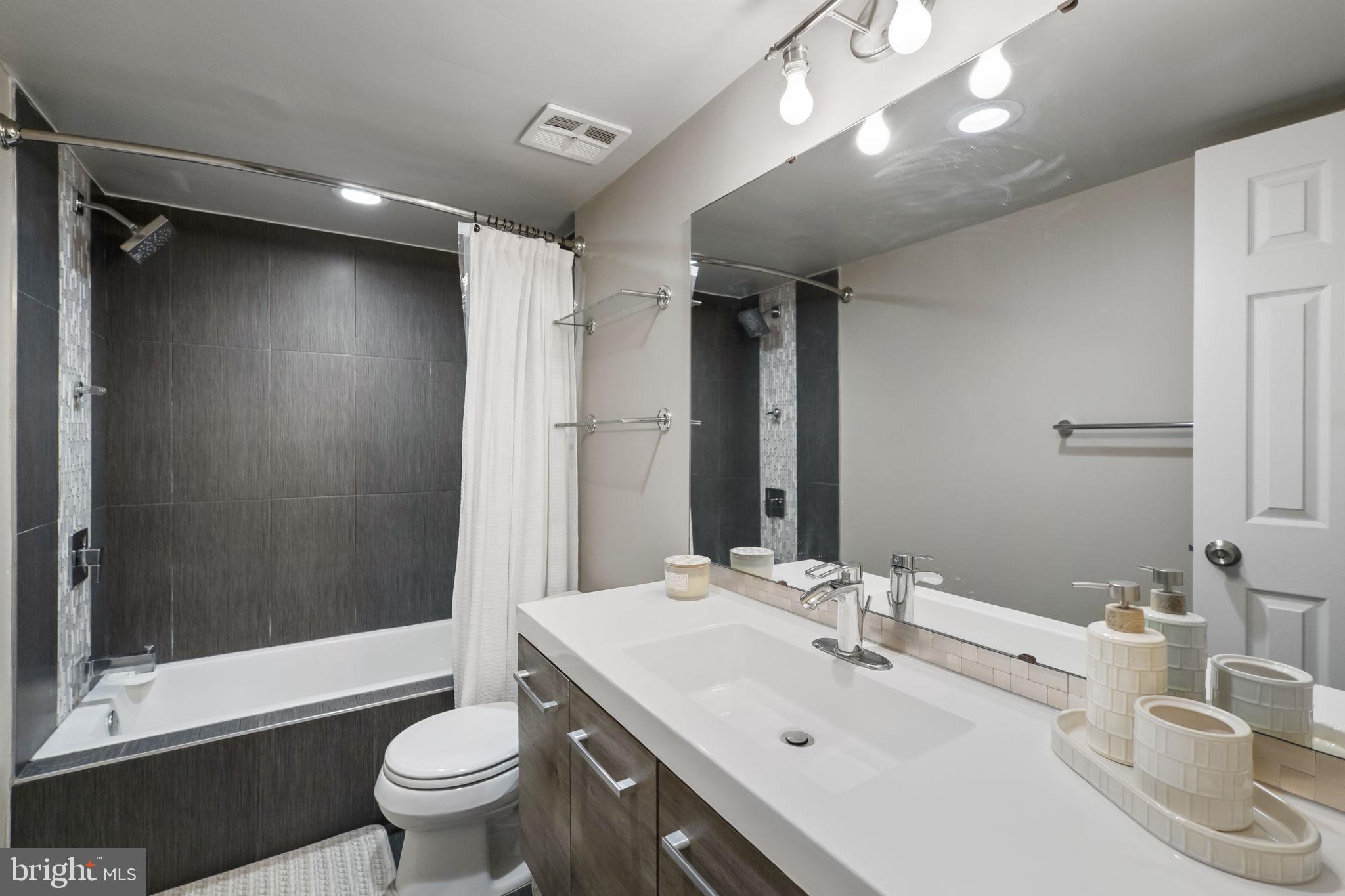 HERITAGE GREEN - Residential