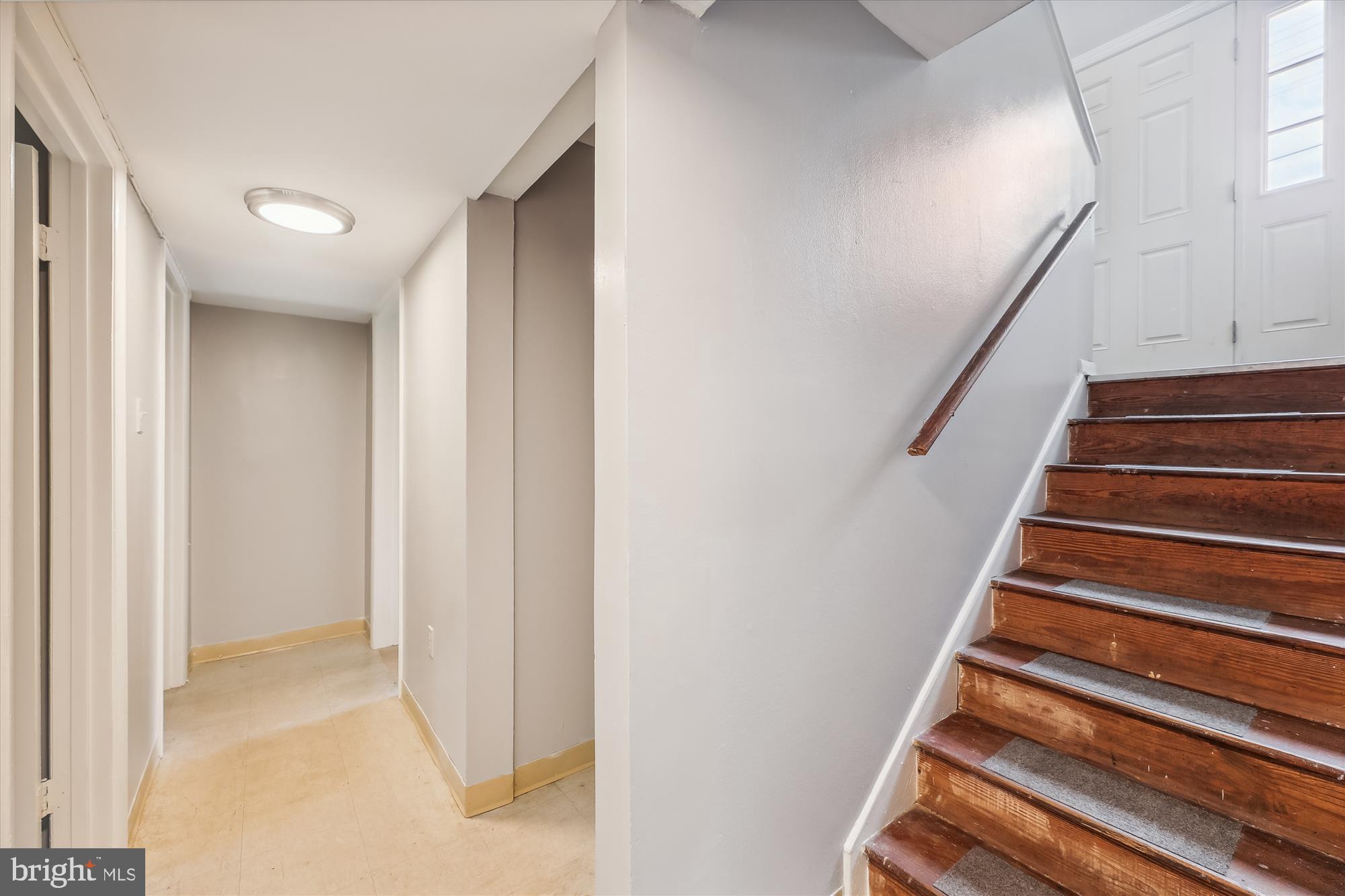 COLLEGE PARK - Residential