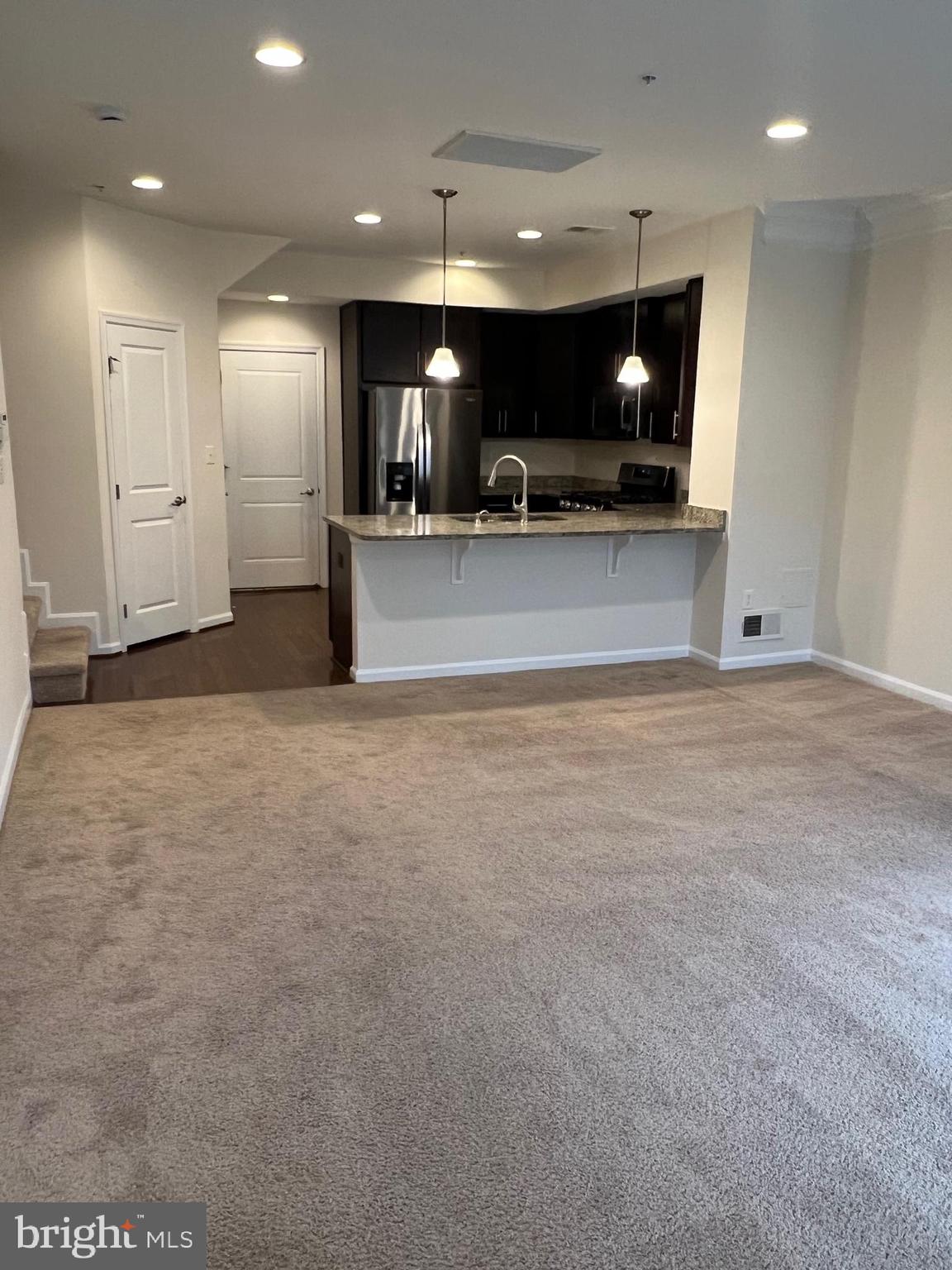 GREENBELT STATION - Residential