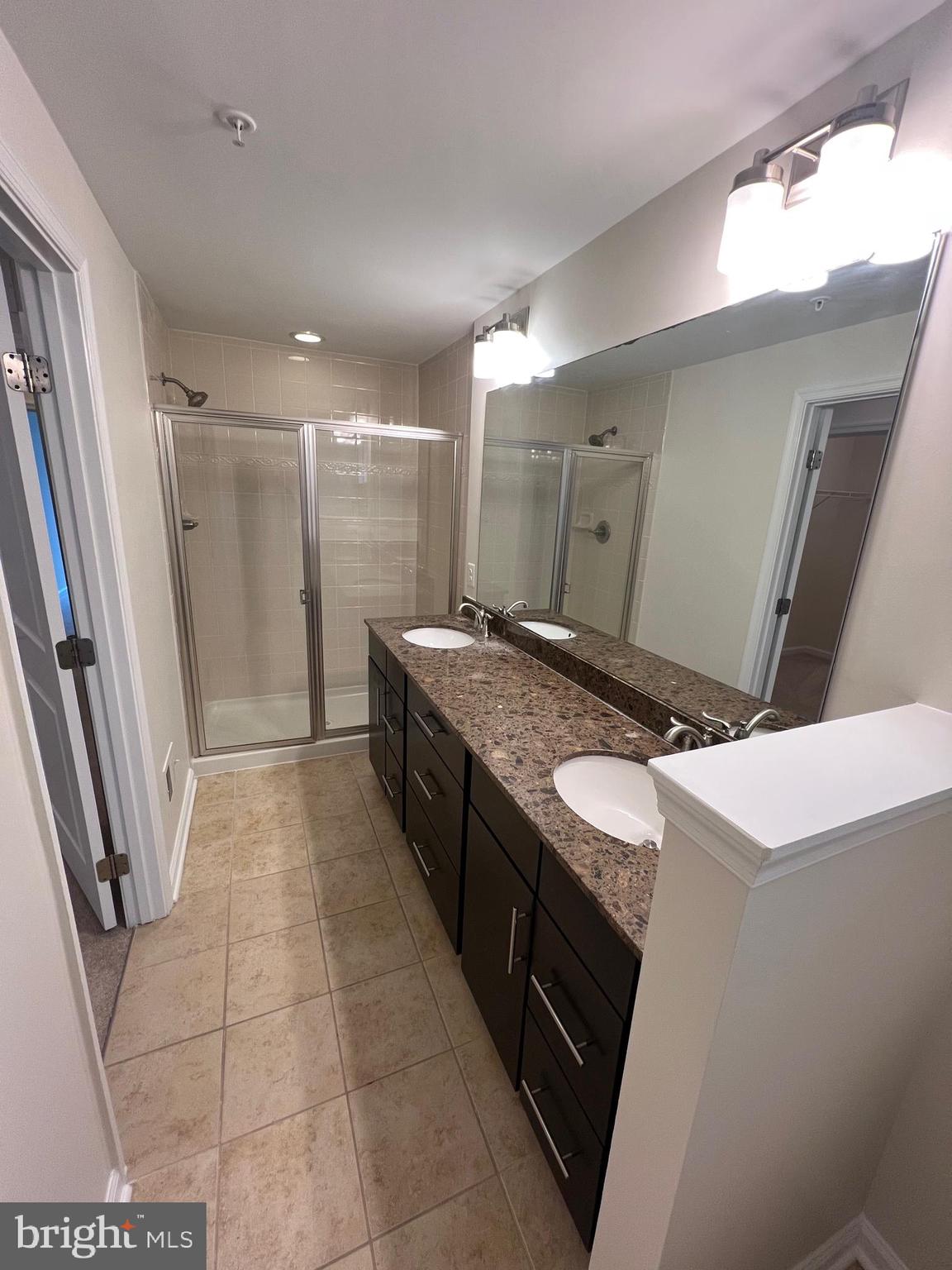 GREENBELT STATION - Residential