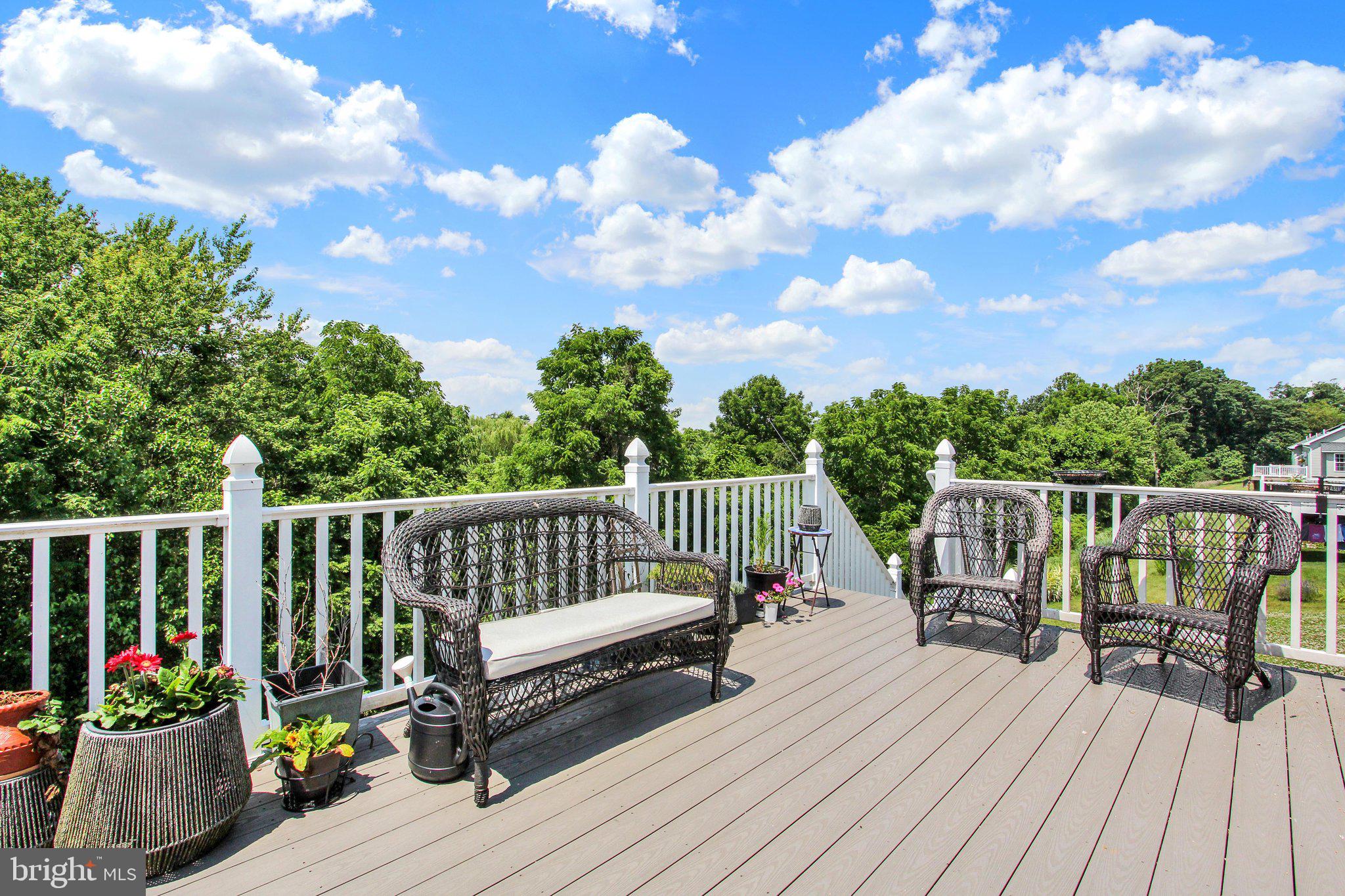880 RIPPLE DRIVE