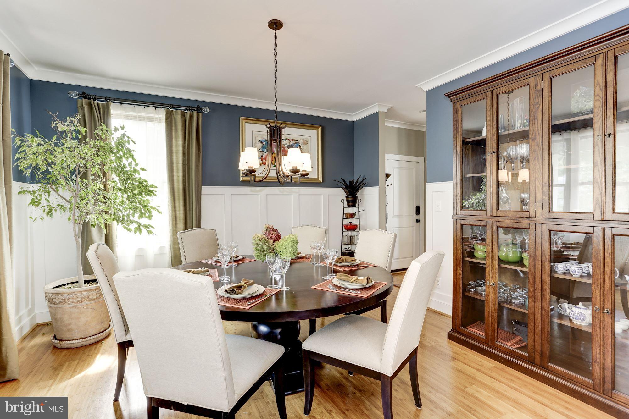 FALLS CHURCH CITY - Residential