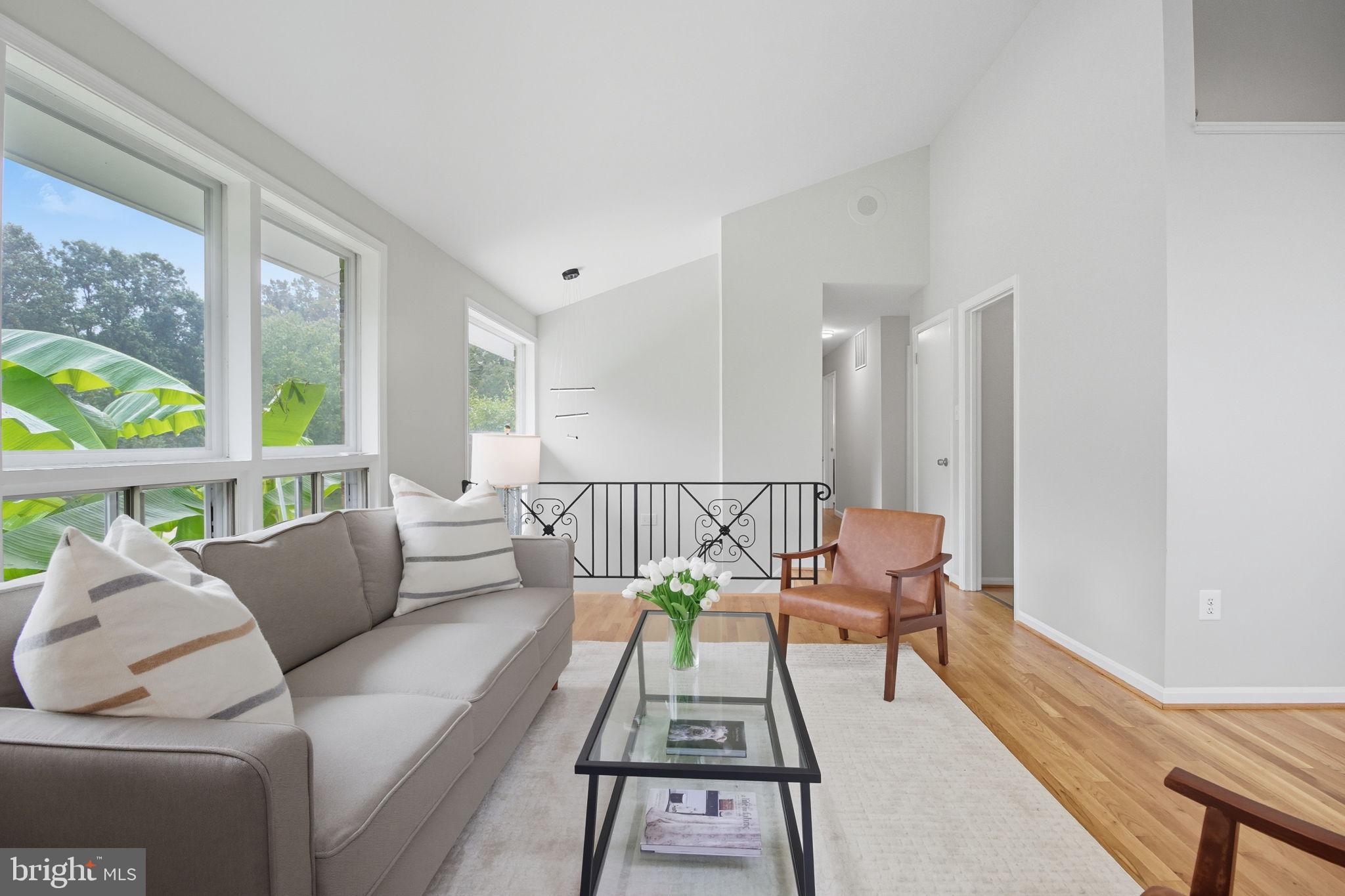 5361 GAINSBOROUGH DRIVE