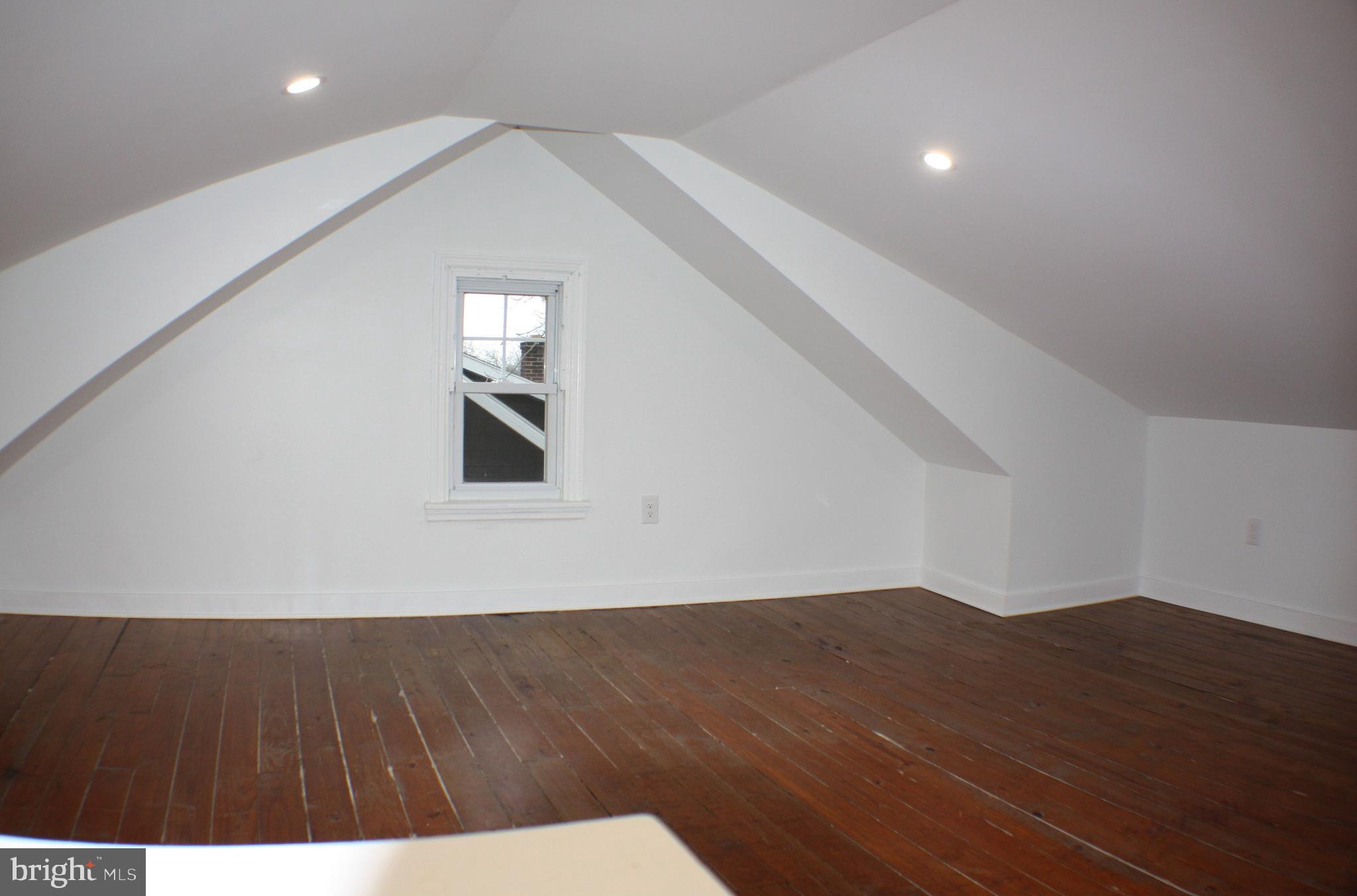 HILLSIDE HGTS - Residential Lease