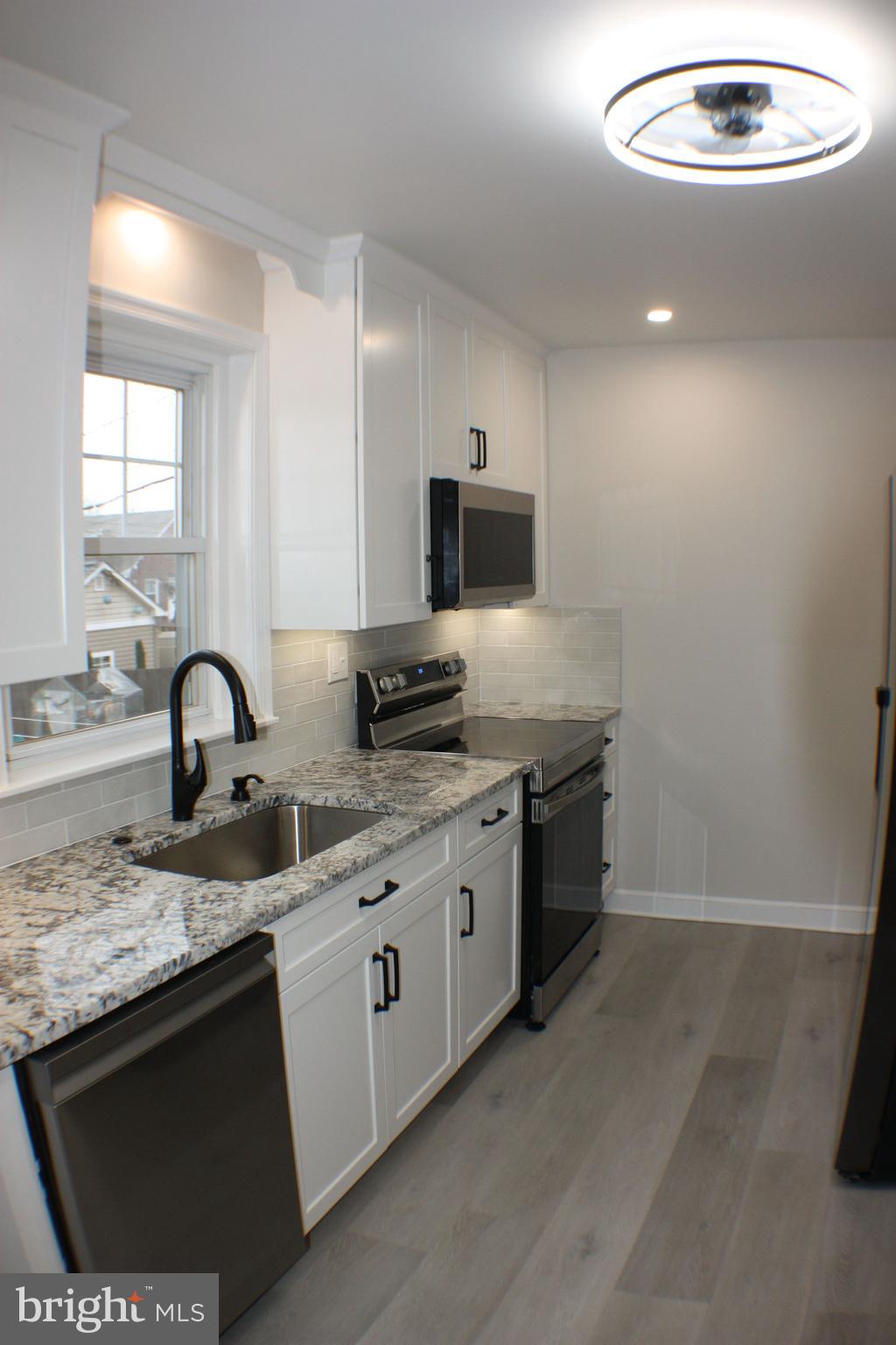 HILLSIDE HGTS - Residential Lease