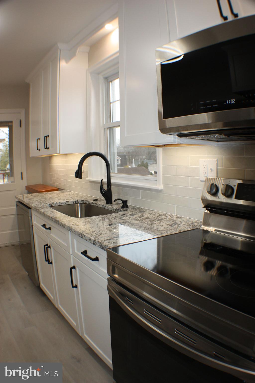 HILLSIDE HGTS - Residential Lease