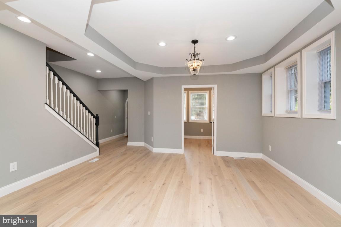 HUNTING RIDGE HISTORIC DISTRICT - Residential