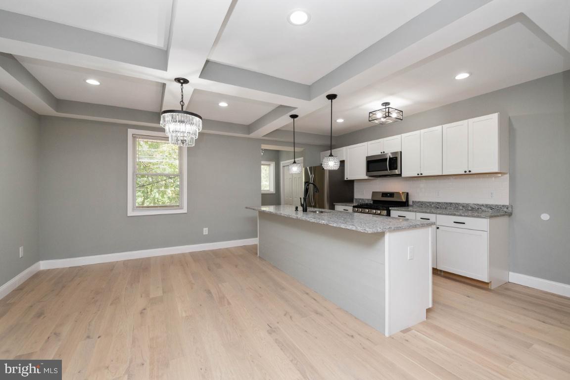 HUNTING RIDGE HISTORIC DISTRICT - Residential