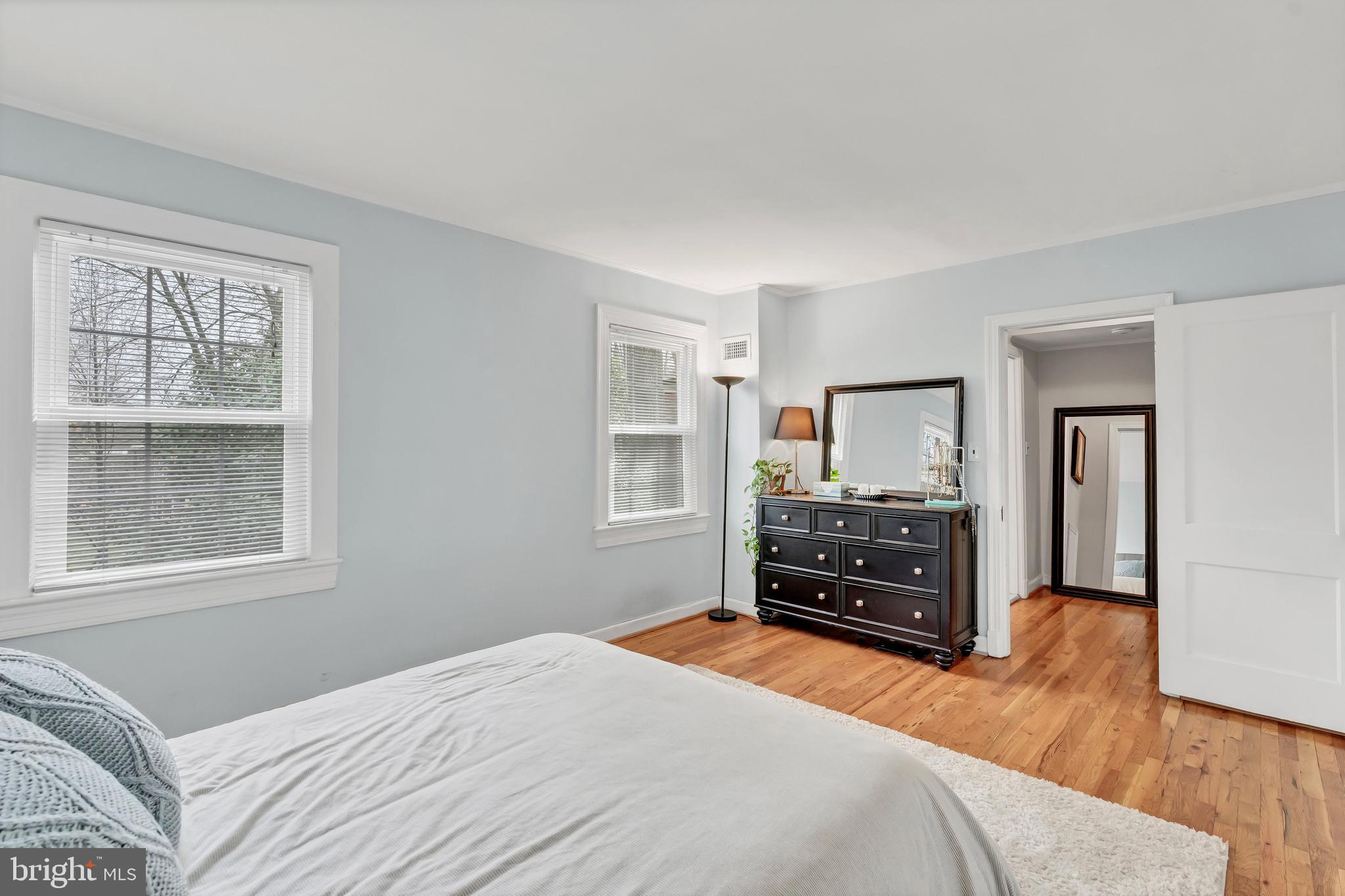 ARLINGTON VILLAGE - Residential