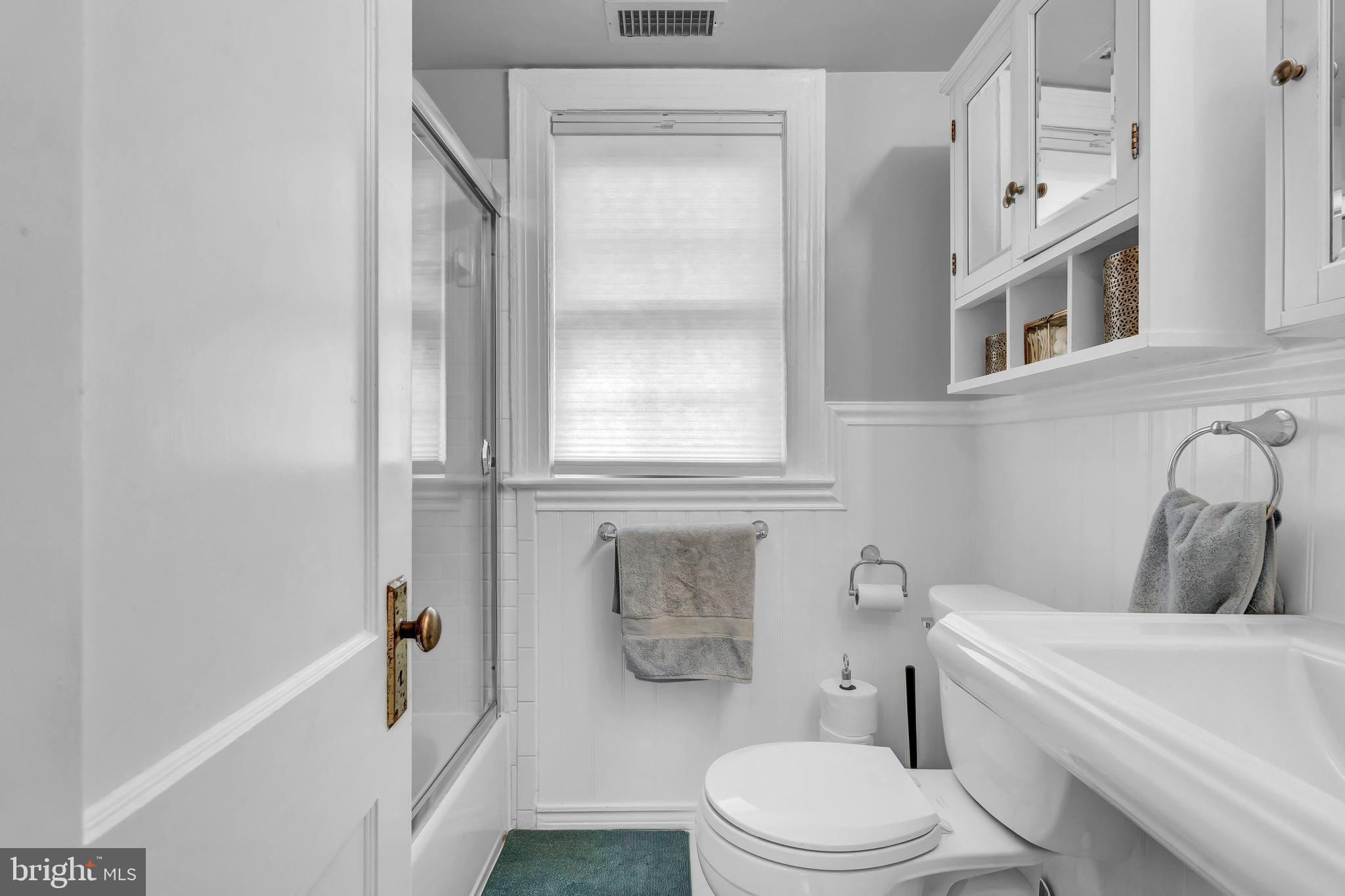 ARLINGTON VILLAGE - Residential