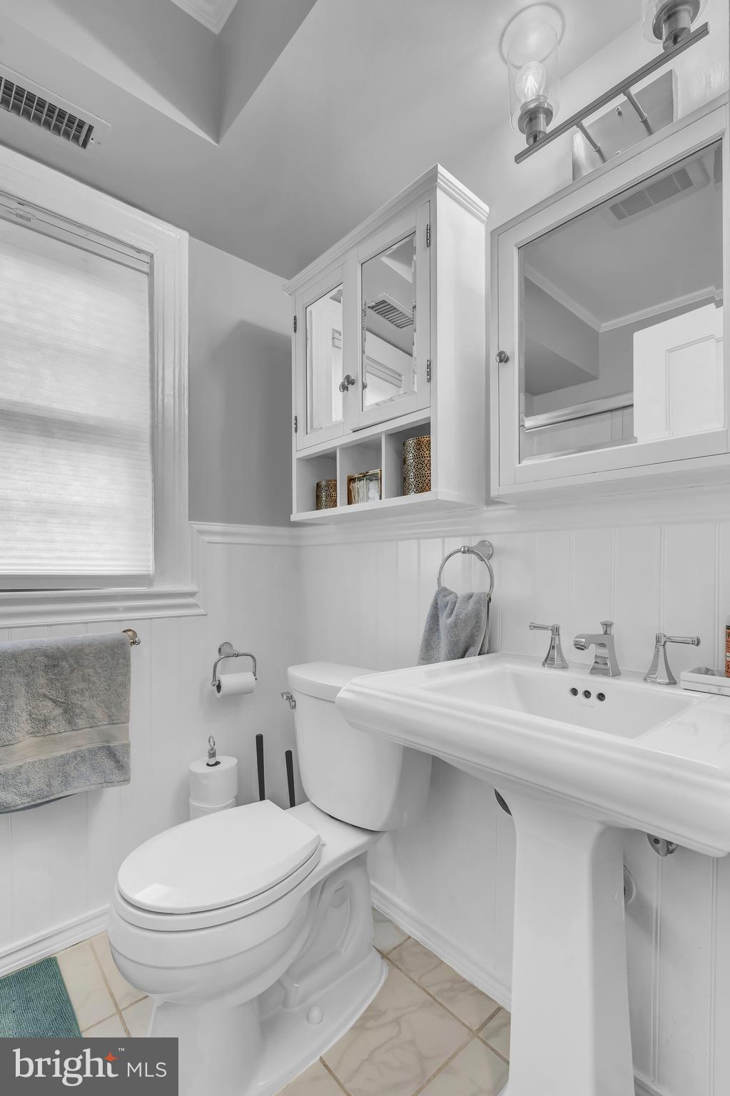 ARLINGTON VILLAGE - Residential