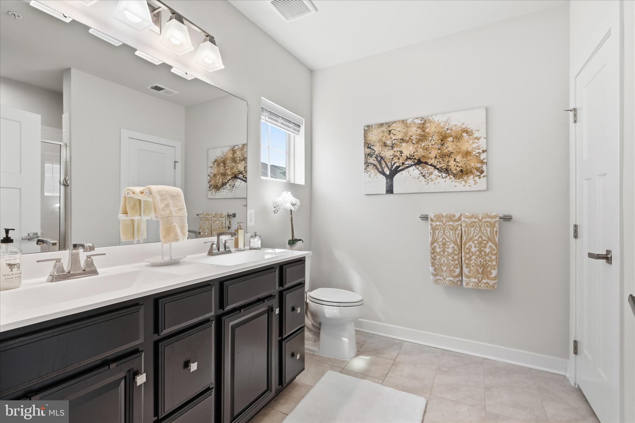 LAKE LINGANORE OAKDALE - Residential