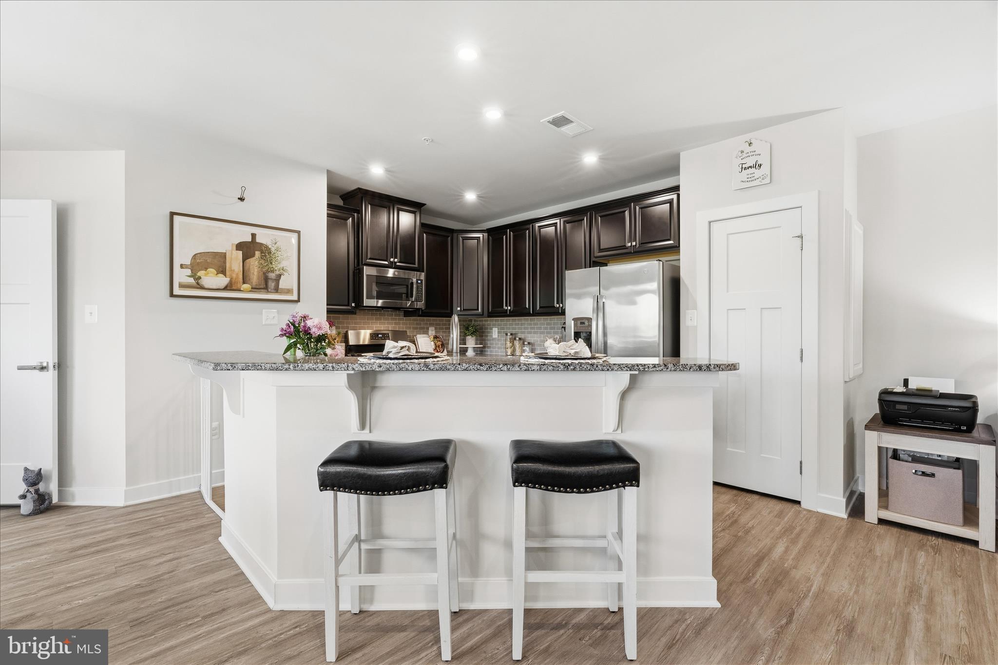 LAKE LINGANORE OAKDALE - Residential