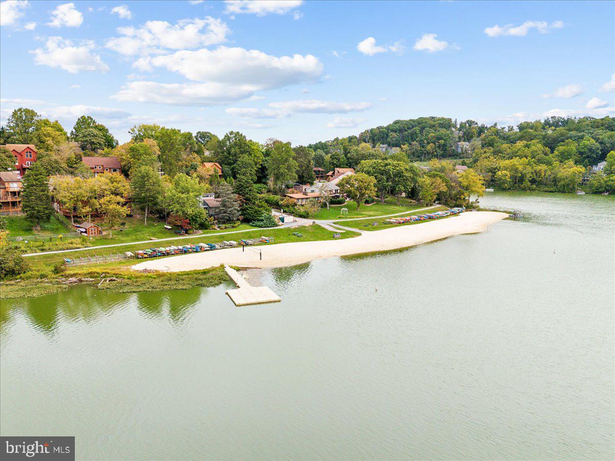 LAKE LINGANORE OAKDALE - Residential