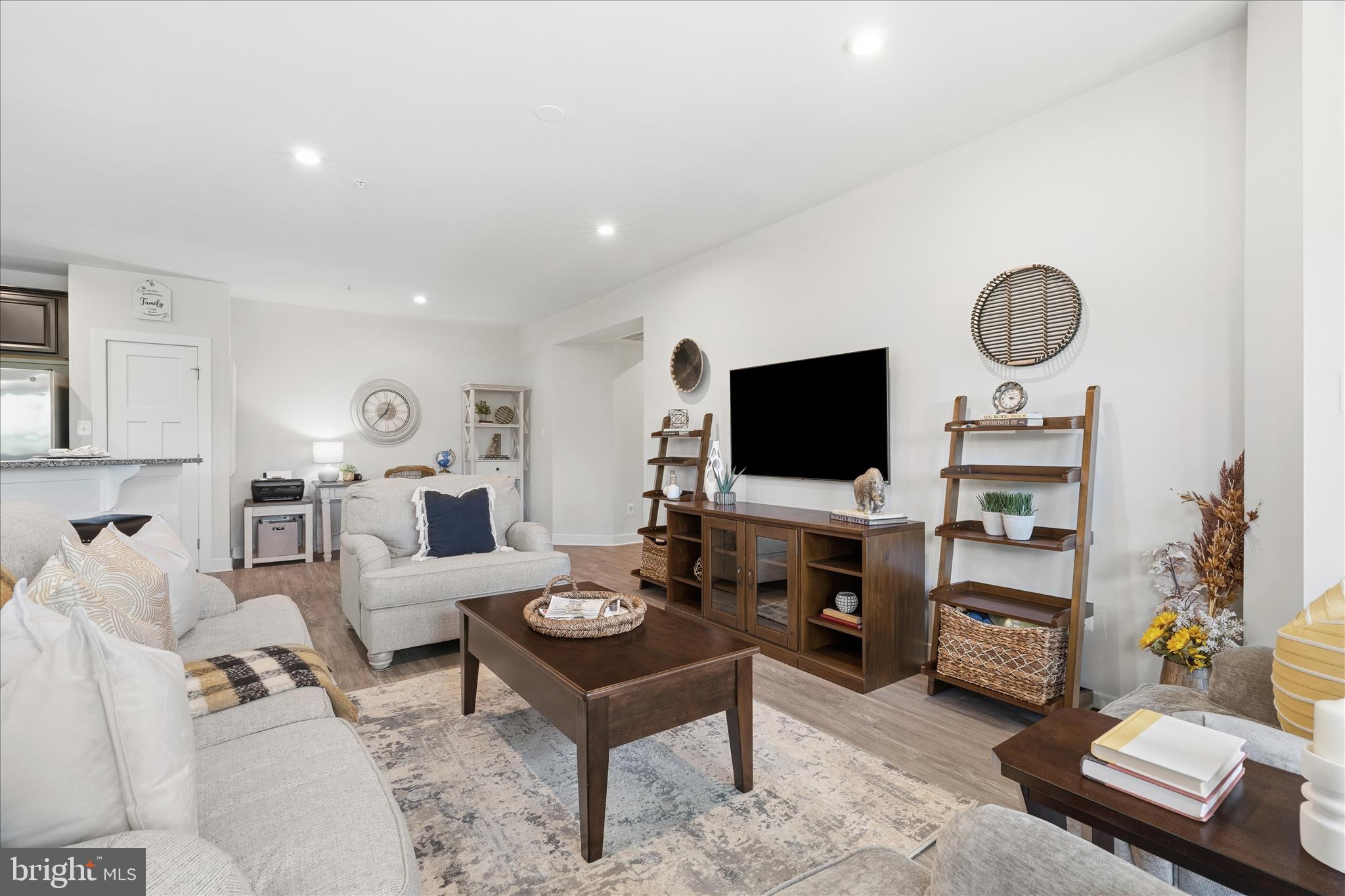 LAKE LINGANORE OAKDALE - Residential