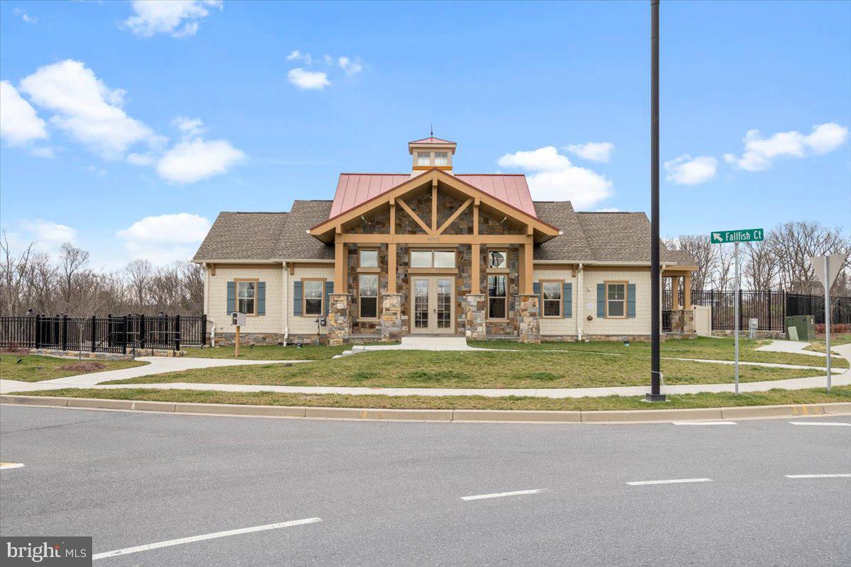 LAKE LINGANORE OAKDALE - Residential