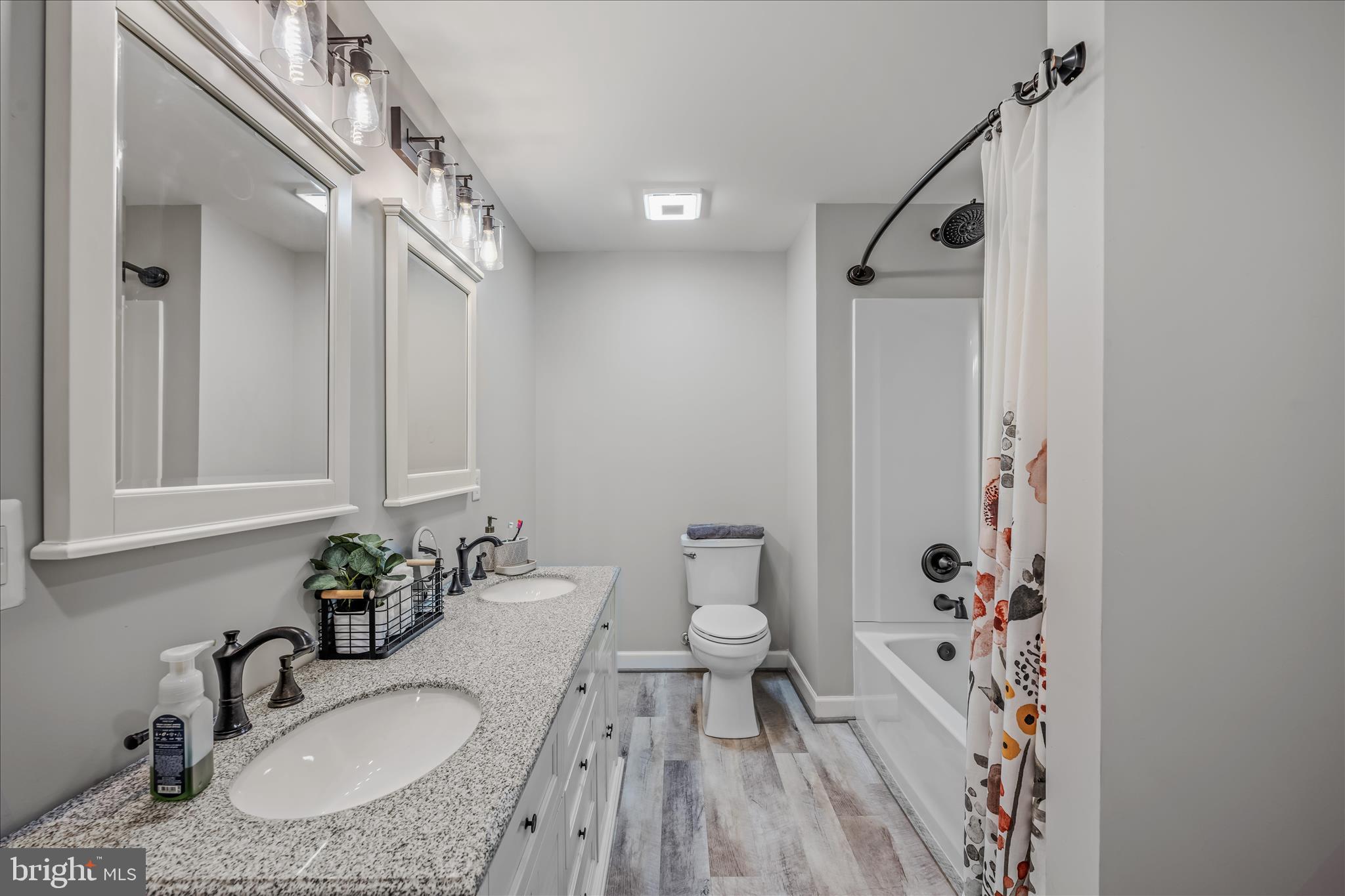 CHAPEL VIEW - Residential