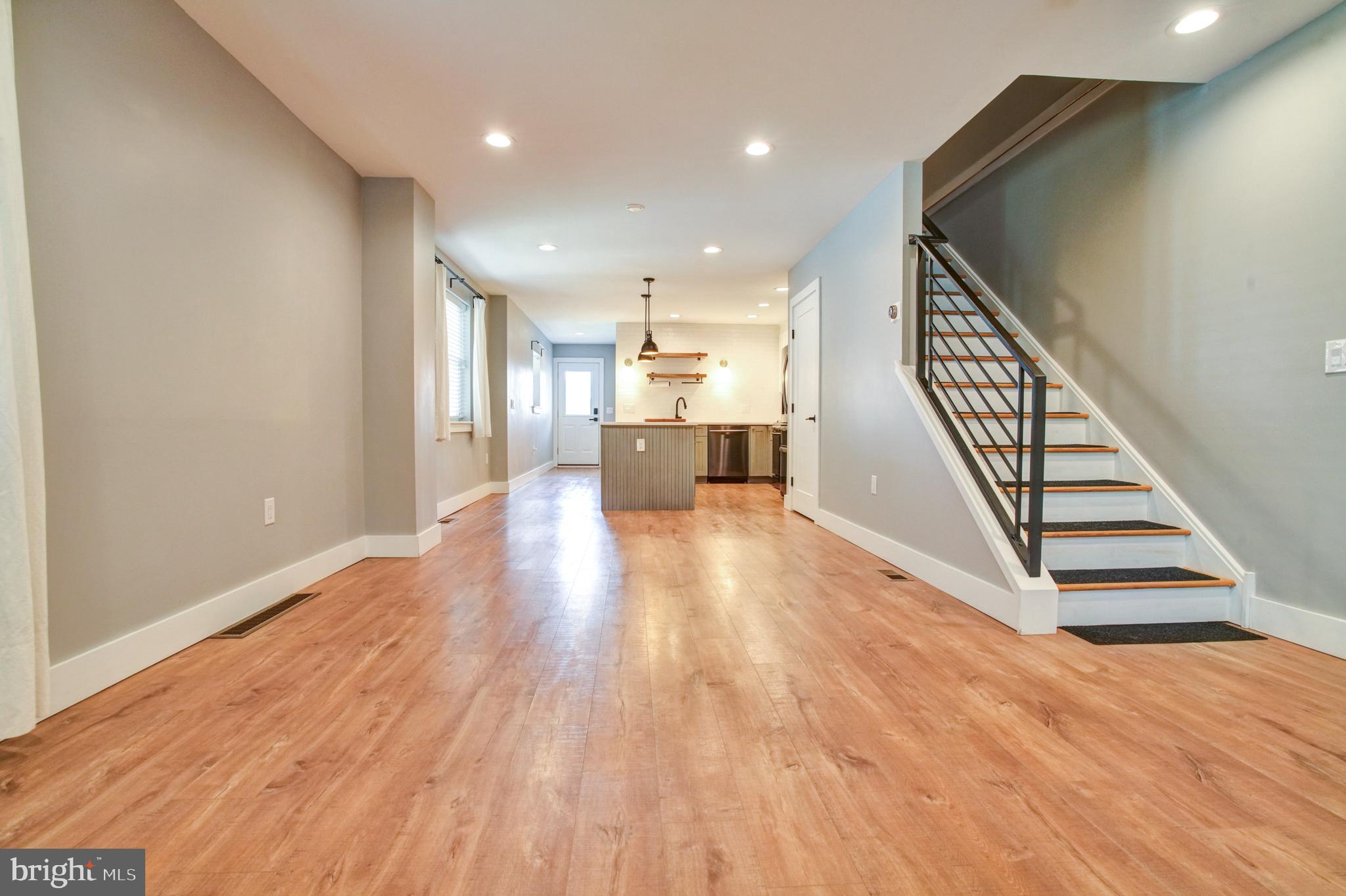 609 VERNON STREET