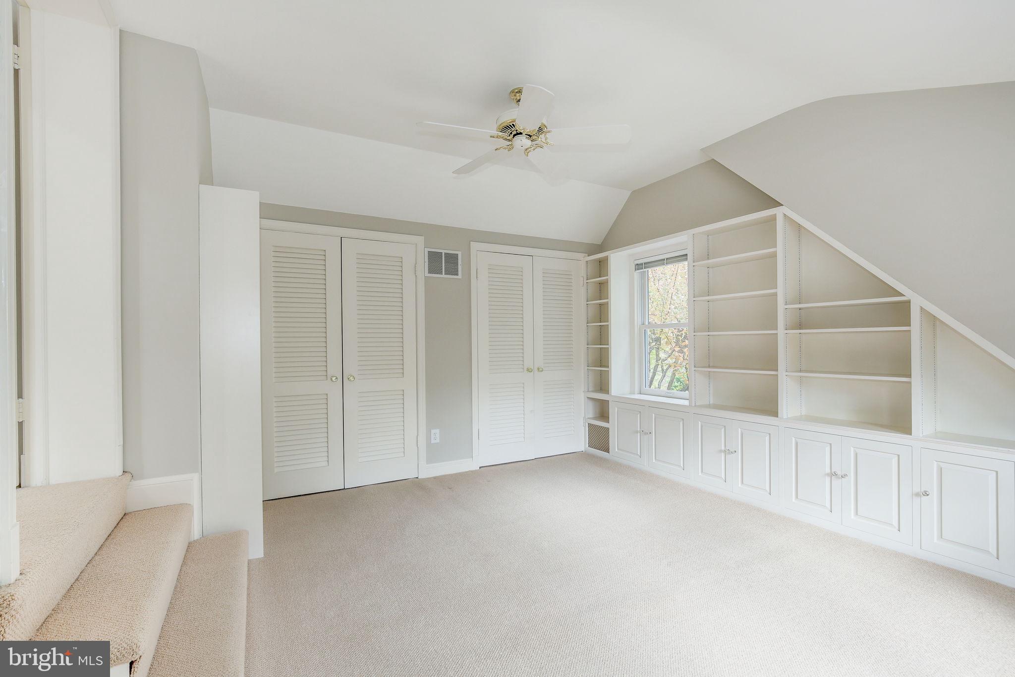 WESTMORELAND HILLS - Residential