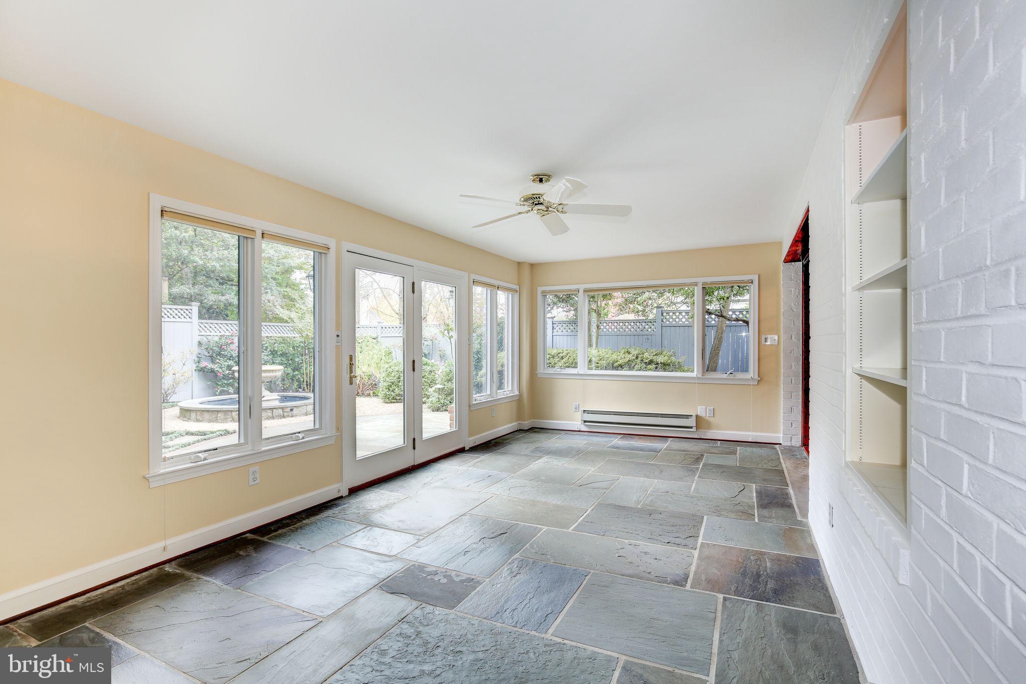 WESTMORELAND HILLS - Residential