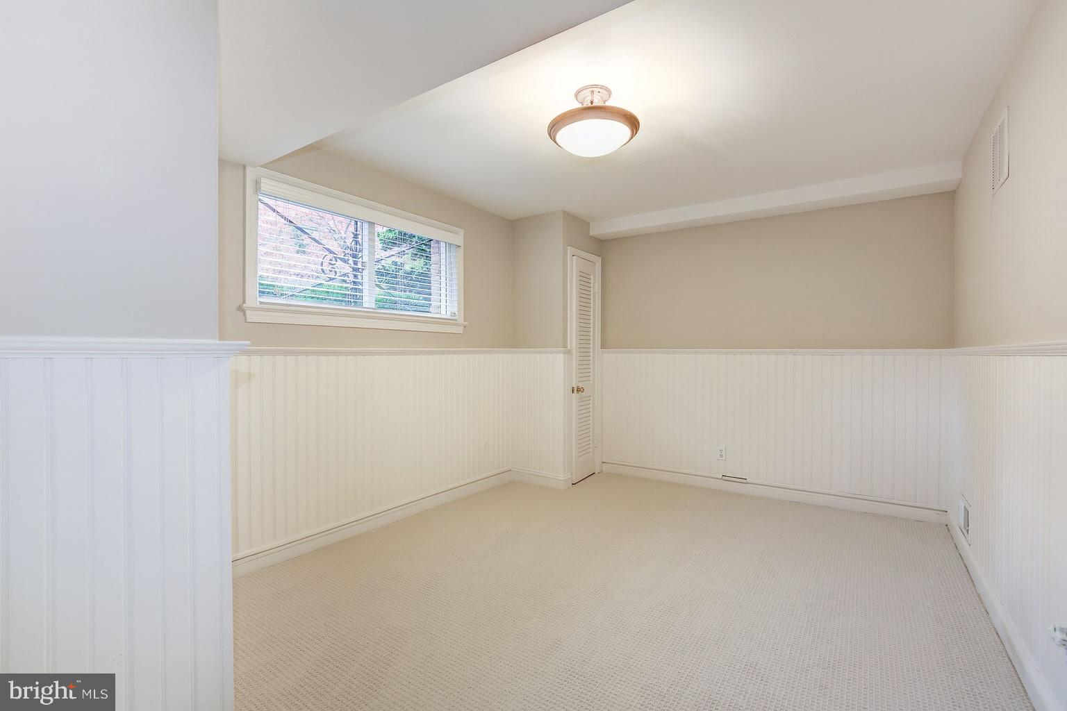 WESTMORELAND HILLS - Residential