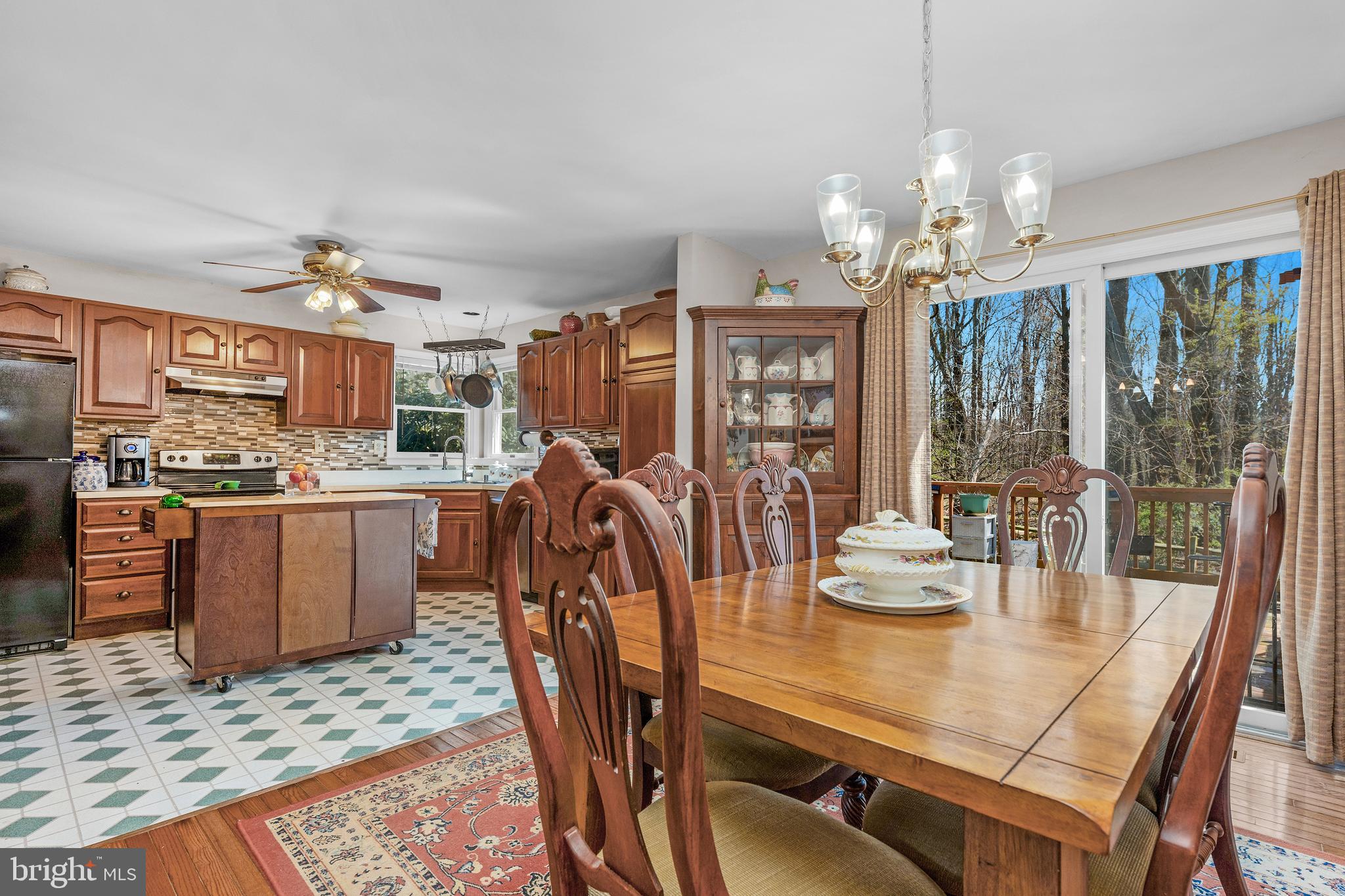 BRENNAN HEIGHTS - Residential